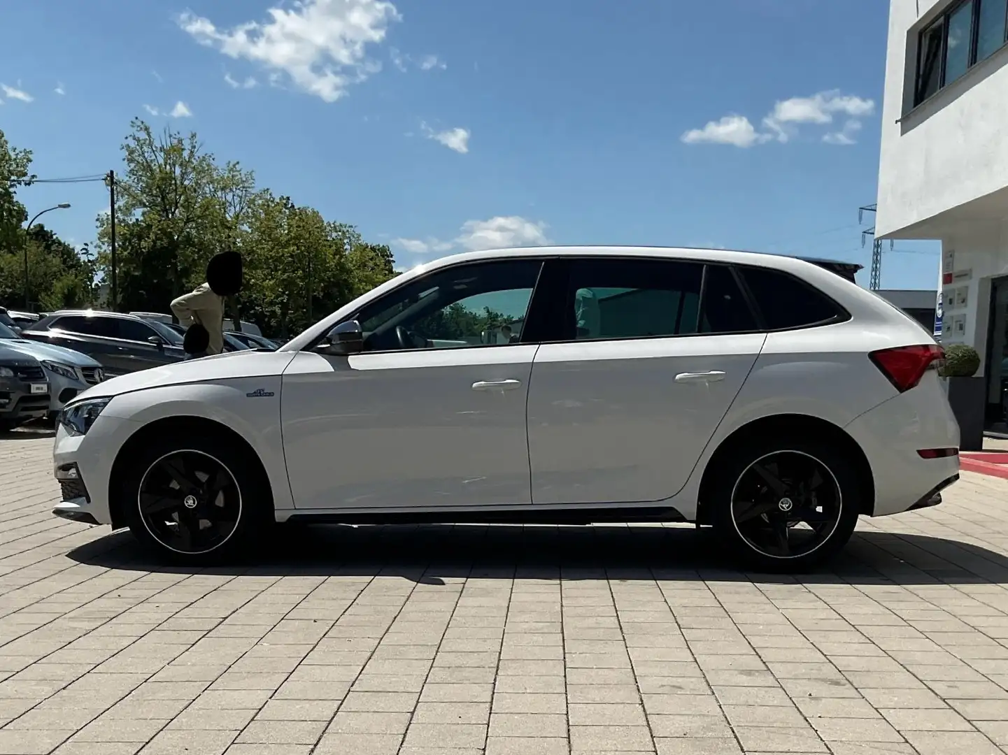 Skoda Scala 1,0 TSI Monte Carlo Lane Klima Pano Sound Weiß - 2