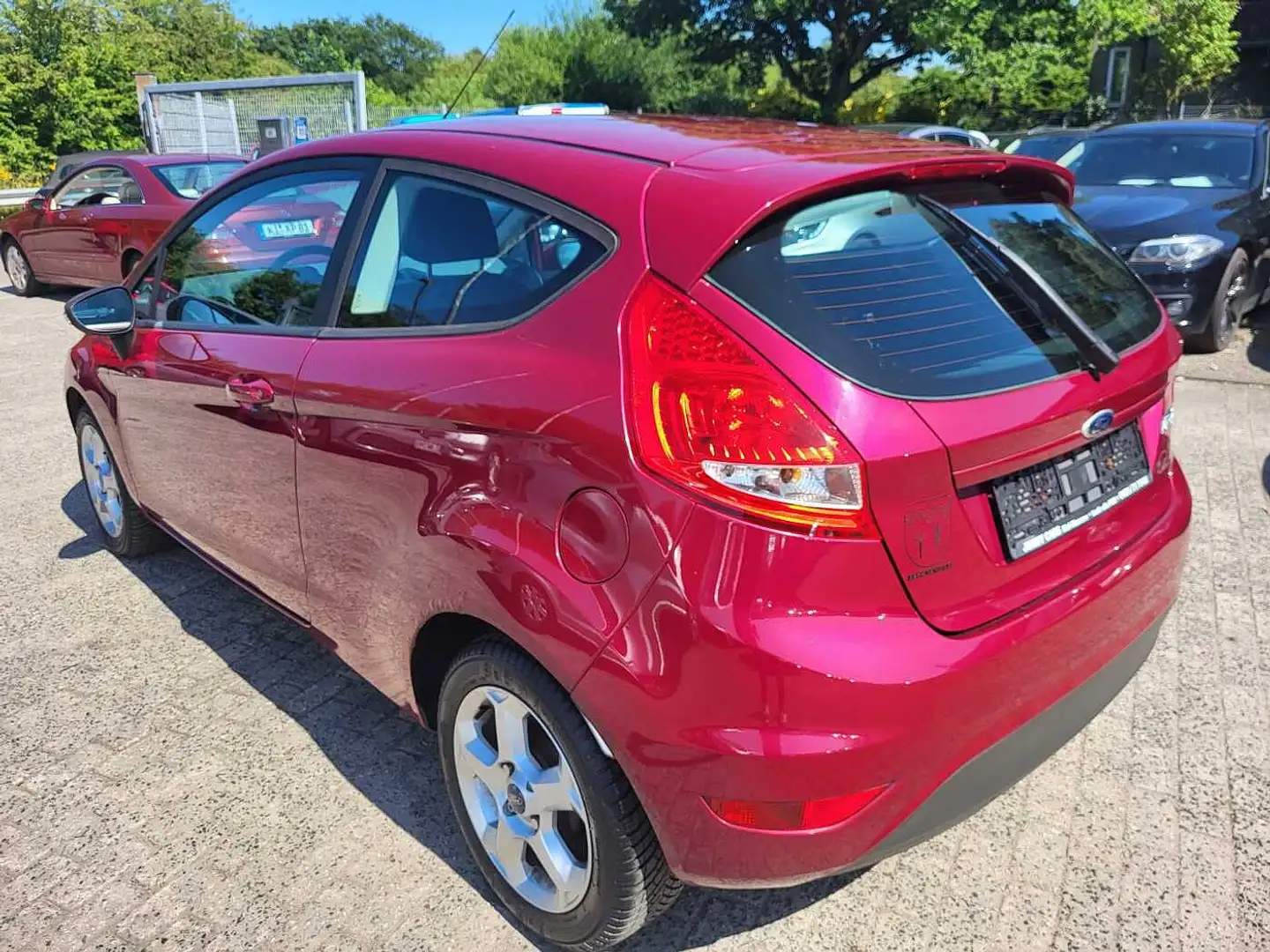 Ford Fiesta 3-Türer 1.25 Ambiente Mauve - 2