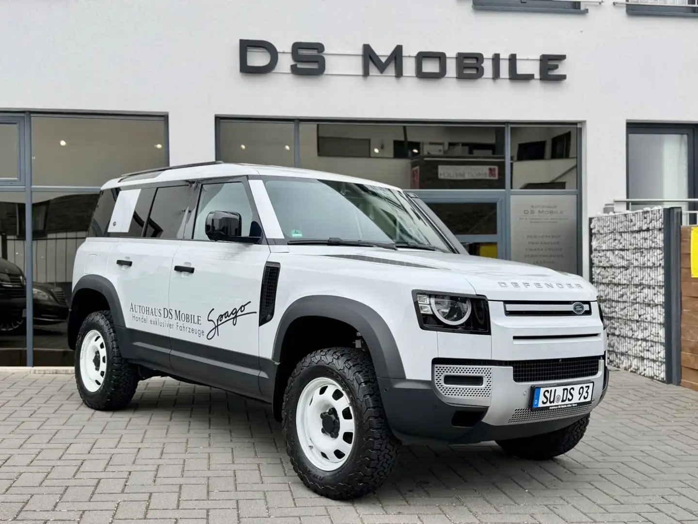 land rover defender