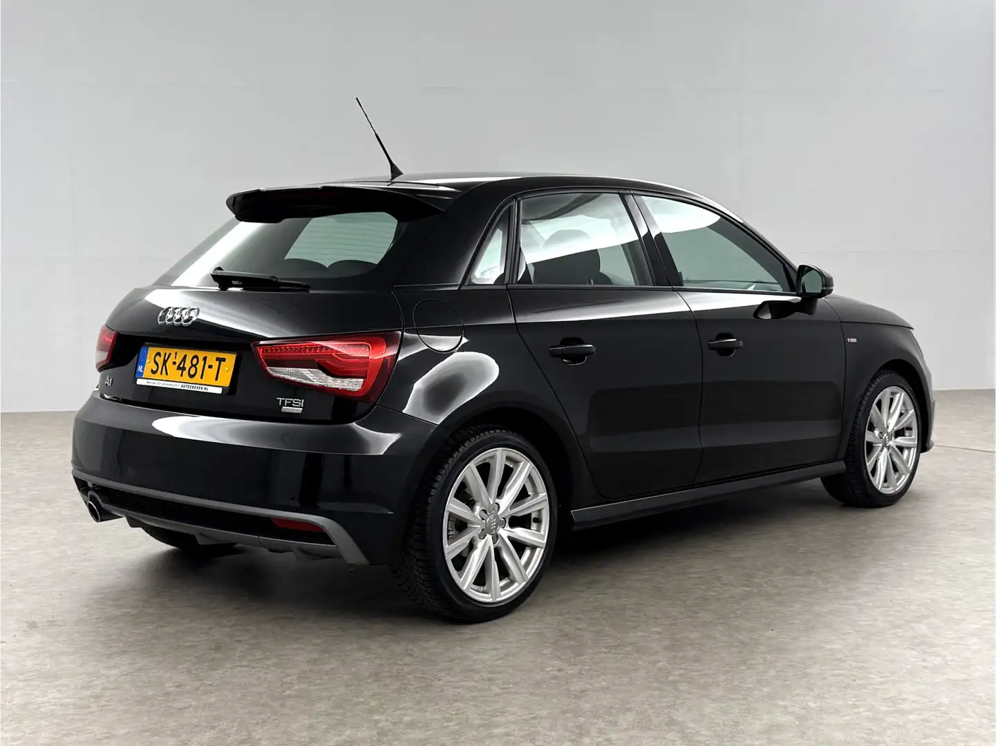 Audi A1 1.0 TFSI S-line Airco Cruise Navigatie 17"LMV Noir - 2