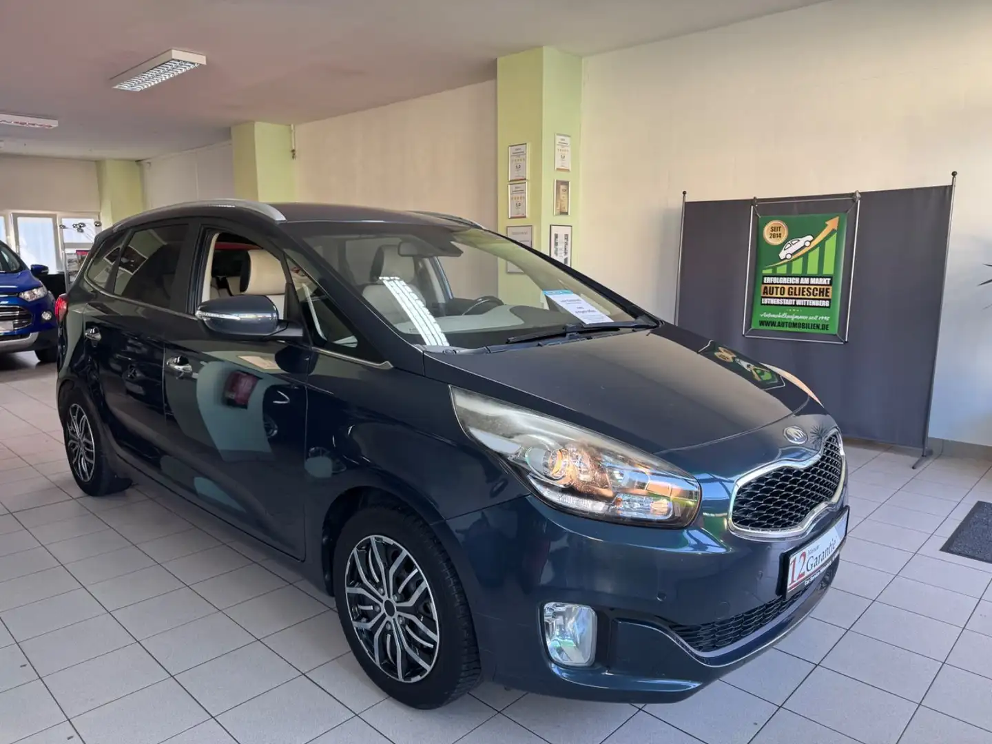 Kia Carens Spirit, 7-Sitzer Blau - 1