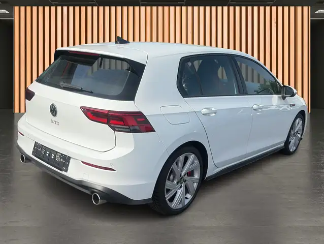 Volkswagen Golf view 10