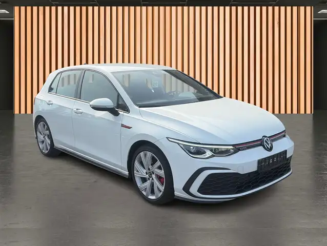 Volkswagen Golf view 9