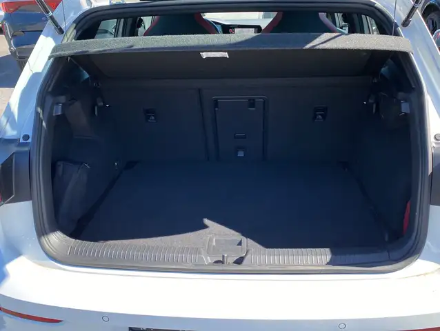 Volkswagen Golf view 7