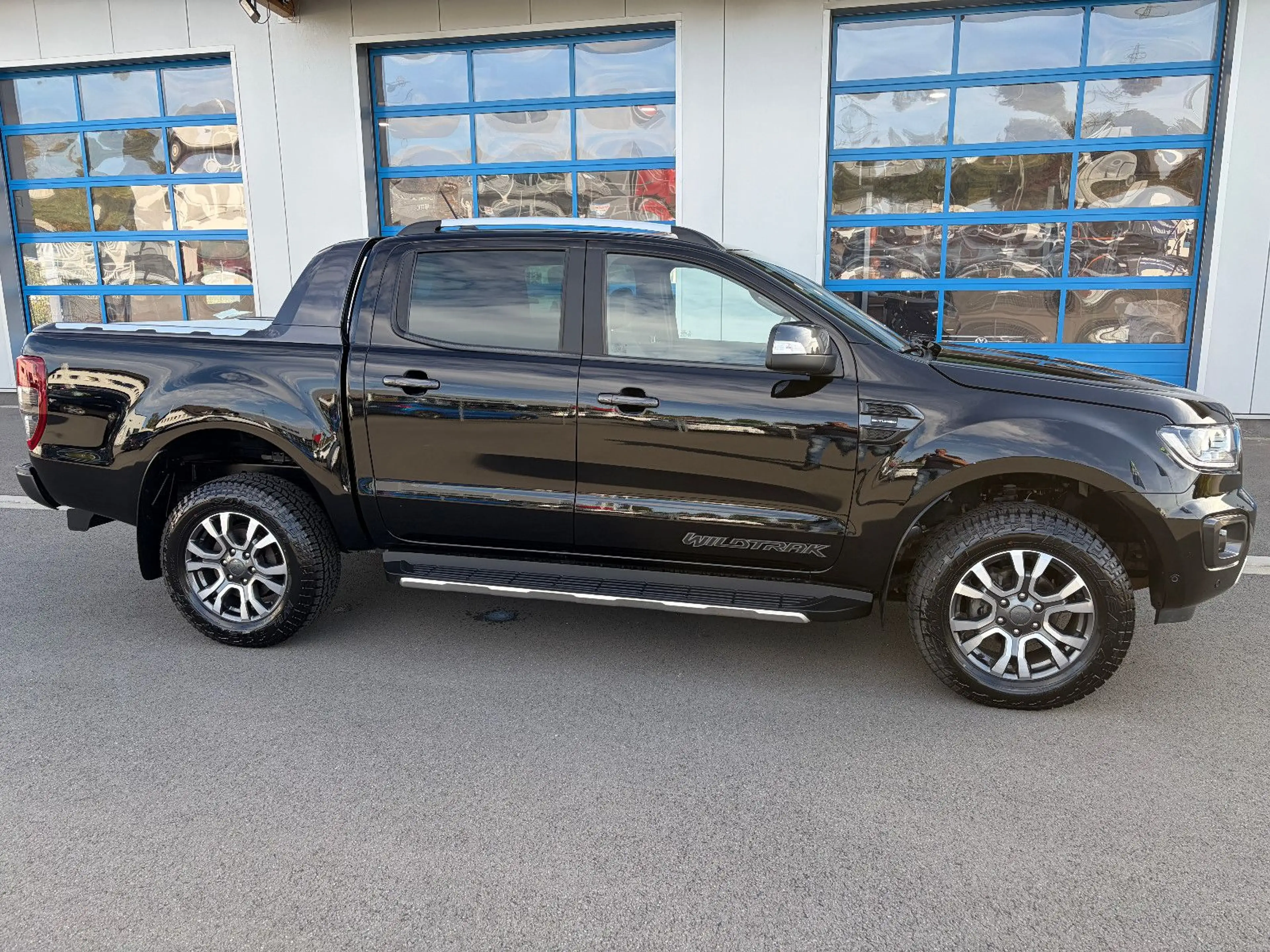 Ford Ranger Wildtrak DoKa 4x4 LED AHK ACC KAMERA — photo 6