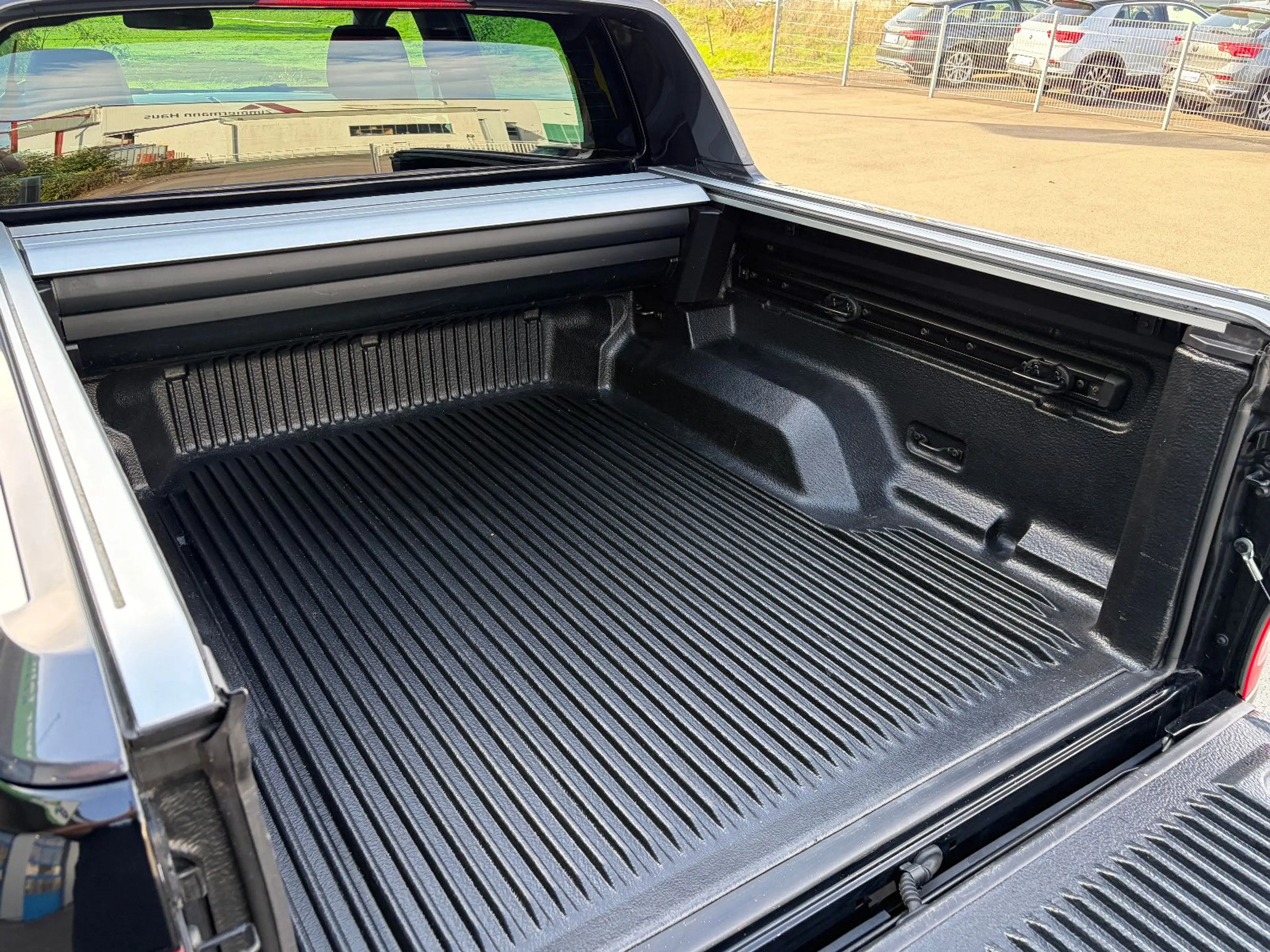 Ford Ranger Wildtrak DoKa 4x4 LED AHK ACC KAMERA — photo 33