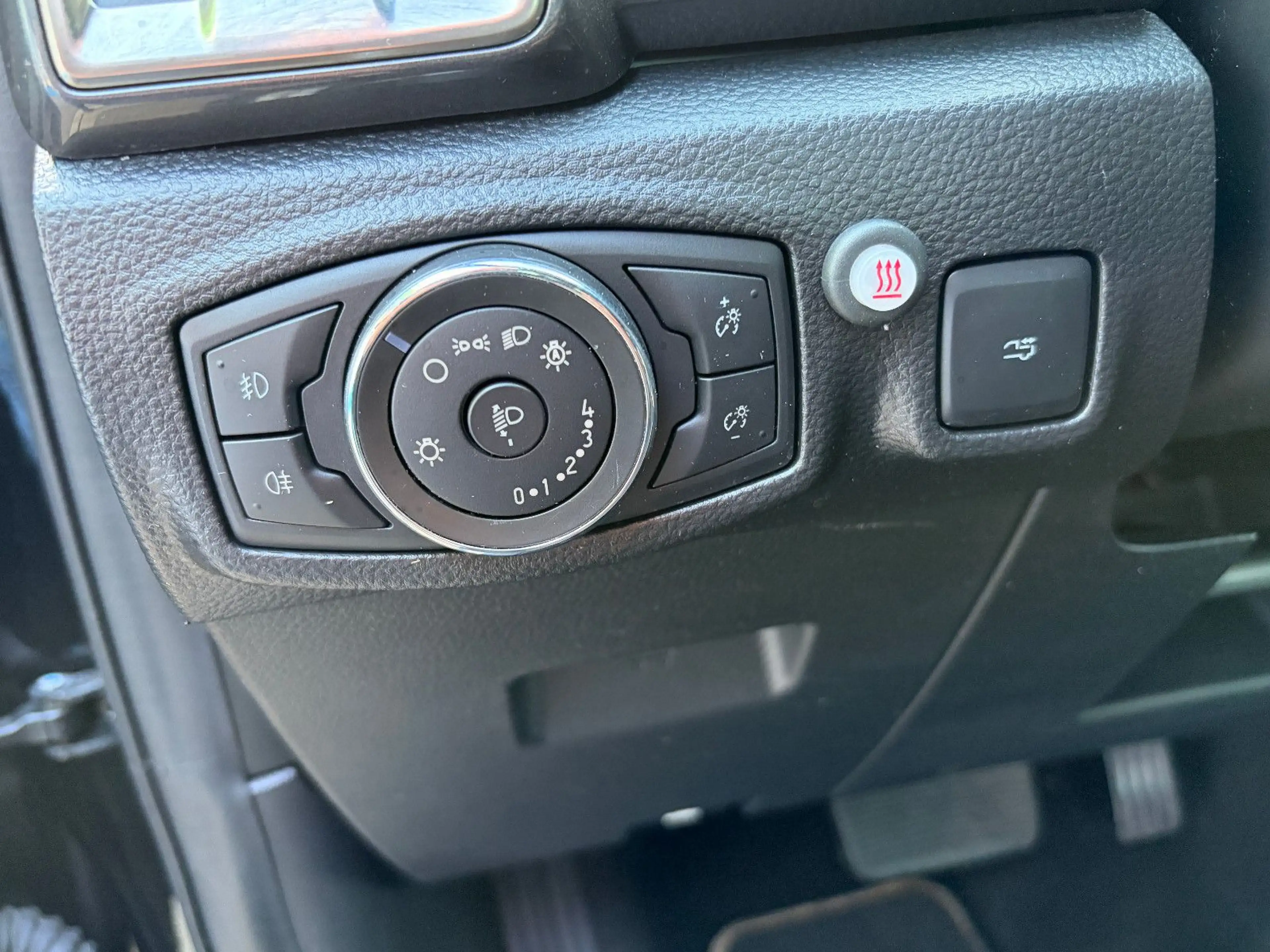 Ford Ranger Wildtrak DoKa 4x4 LED AHK ACC KAMERA — photo 31