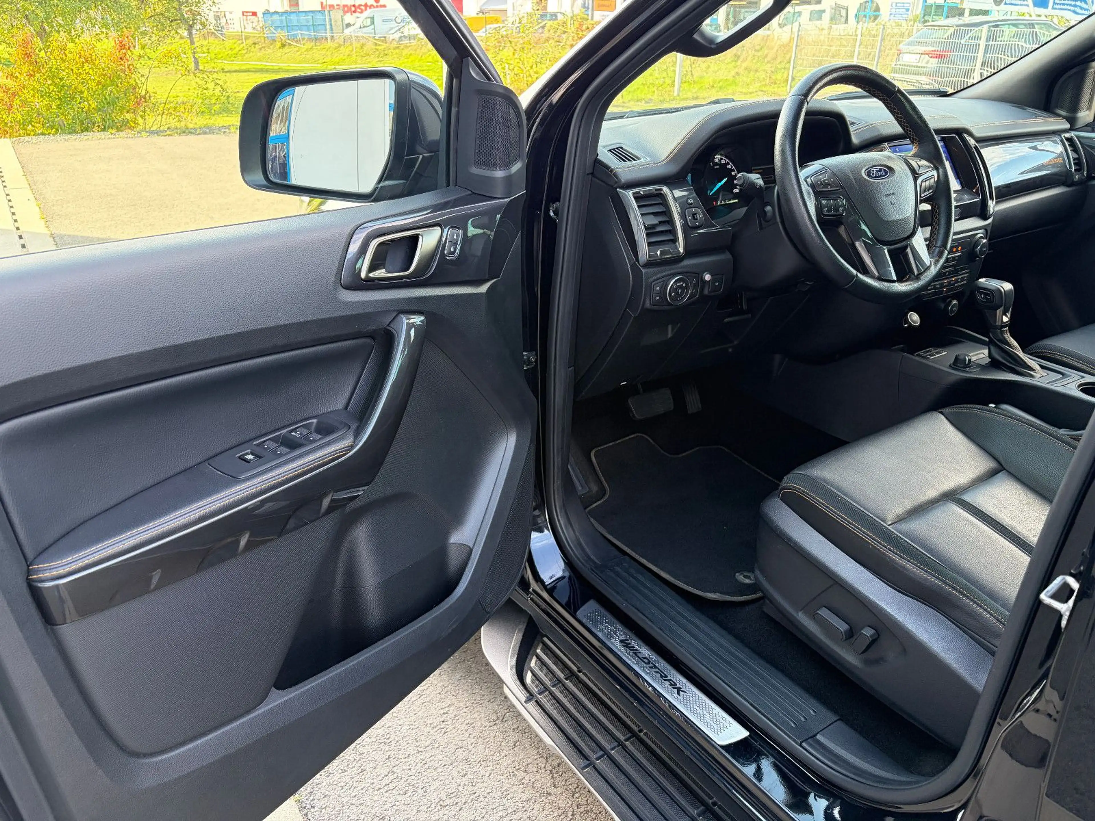 Ford Ranger Wildtrak DoKa 4x4 LED AHK ACC KAMERA — photo 16