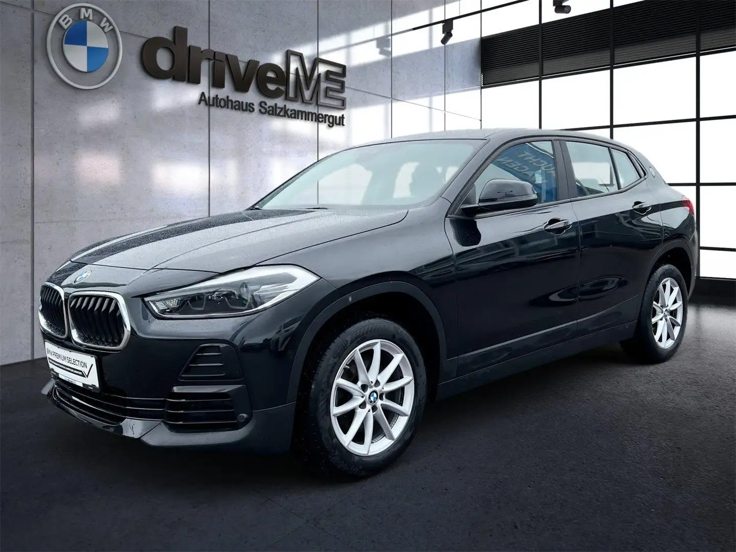 BMW X2 xDrive18d Advantage Schwarz - 2