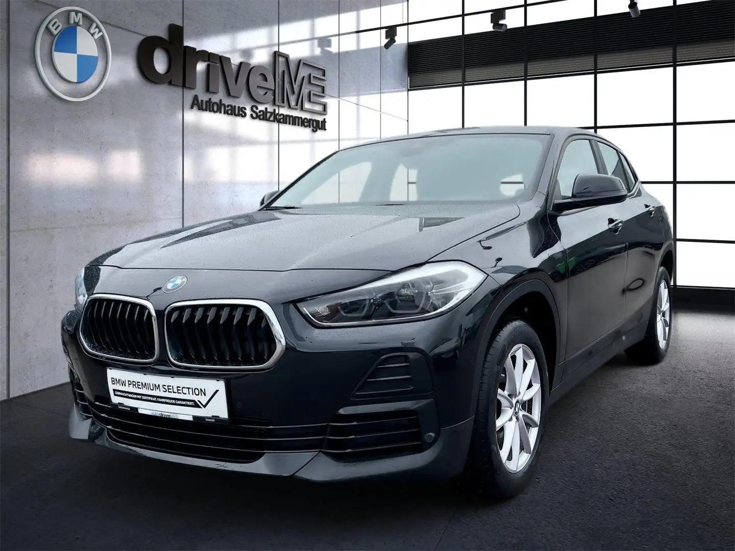 BMW X2 xDrive18d Advantage Schwarz - 1