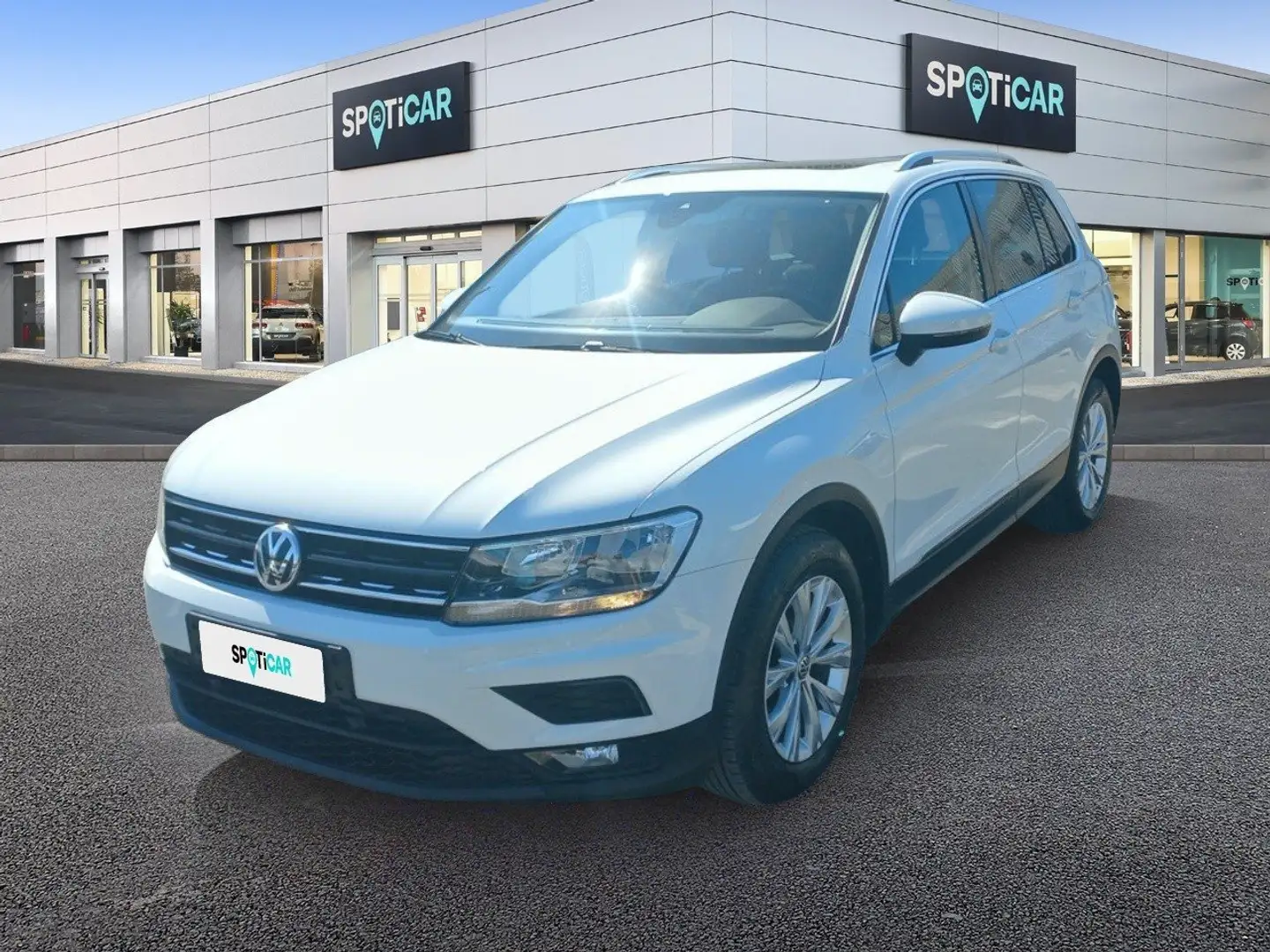 Volkswagen Tiguan 1.5 TSI 110KW Business BMT DSG ACT Bianco - 1