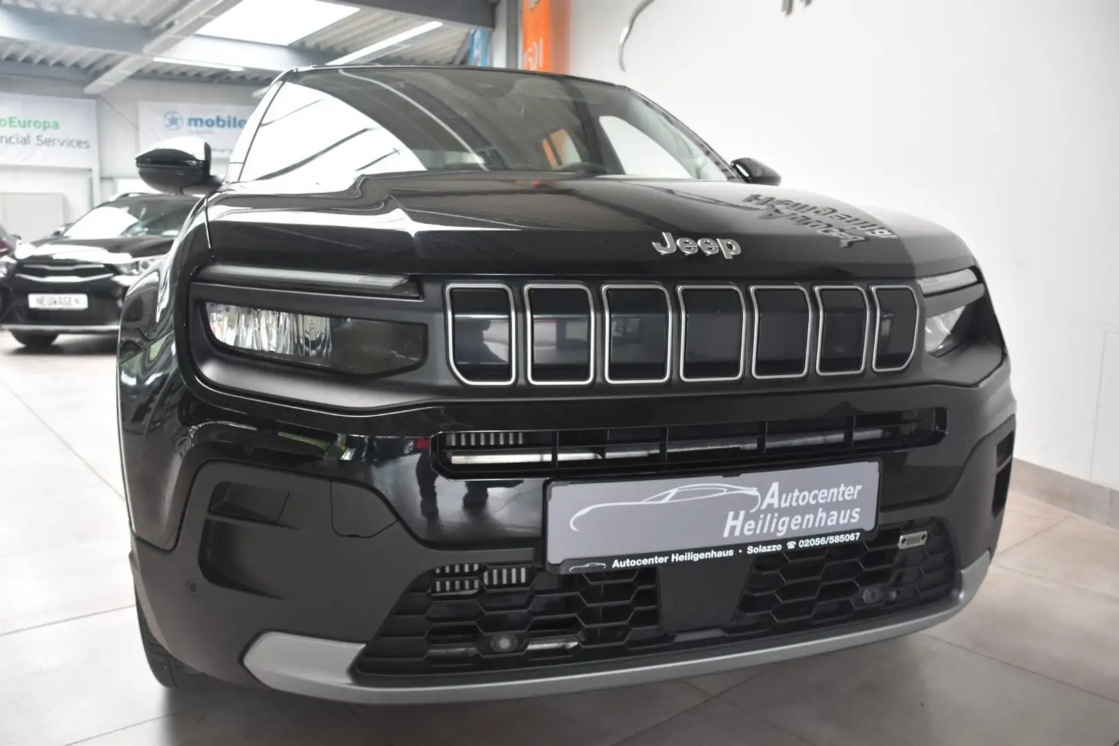 Jeep Avenger Summit LED MirrorScreen Sitzhz PDC ACC Schwarz - 1