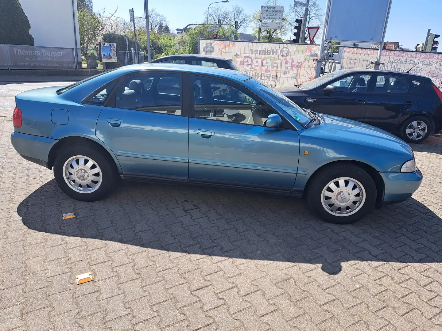 Audi A4 * Klimaanlage  - Tüv 06/2026 * Blau - 1