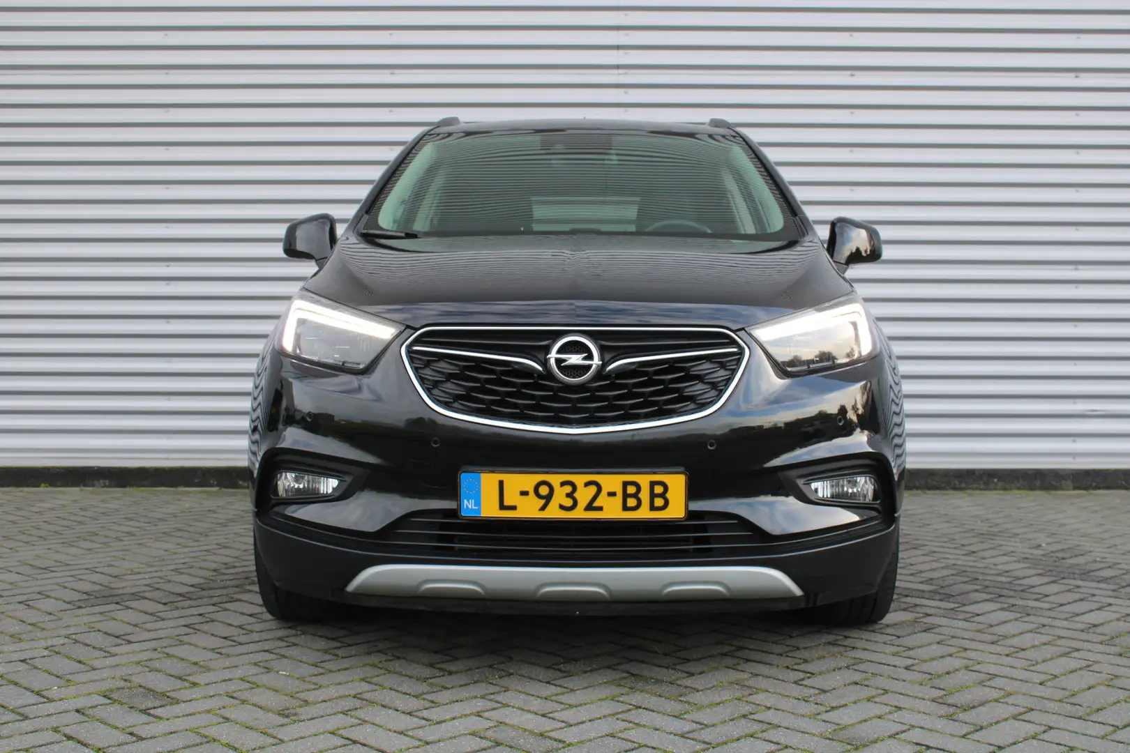 Opel Mokka X 1.4 Turbo Innovation | Airco | Navi | 18" LM | Cam Zwart - 2