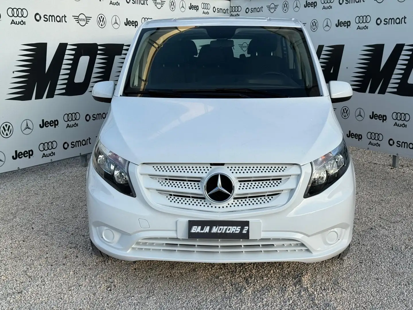Mercedes-Benz Vito 2.0 114 cdi Tourer base long 9 pt automatico +IVA Blanc - 2