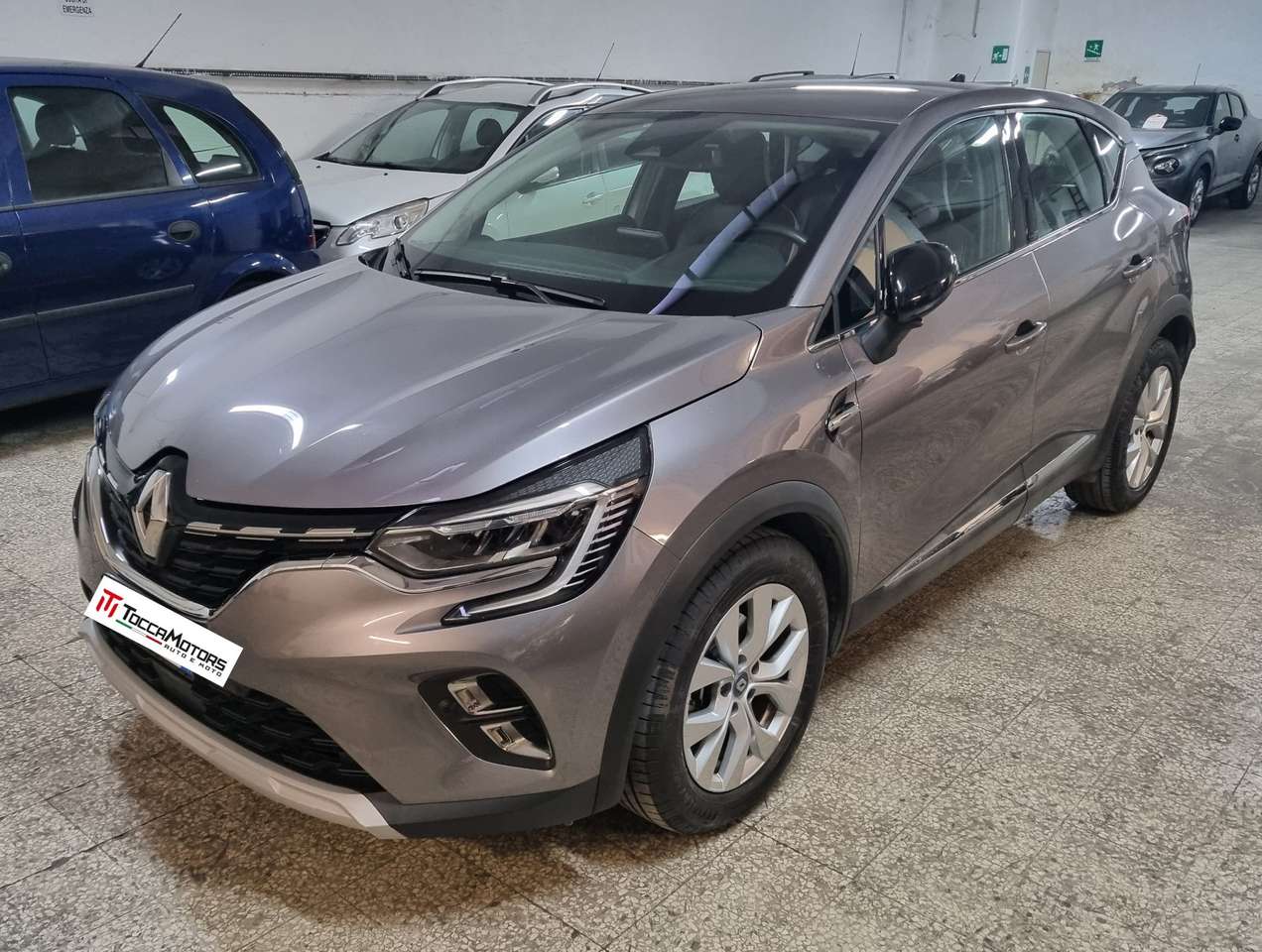 Renault Captur 1.6 Plug-in Hybrid E-Tech PHEV 160cv Intens