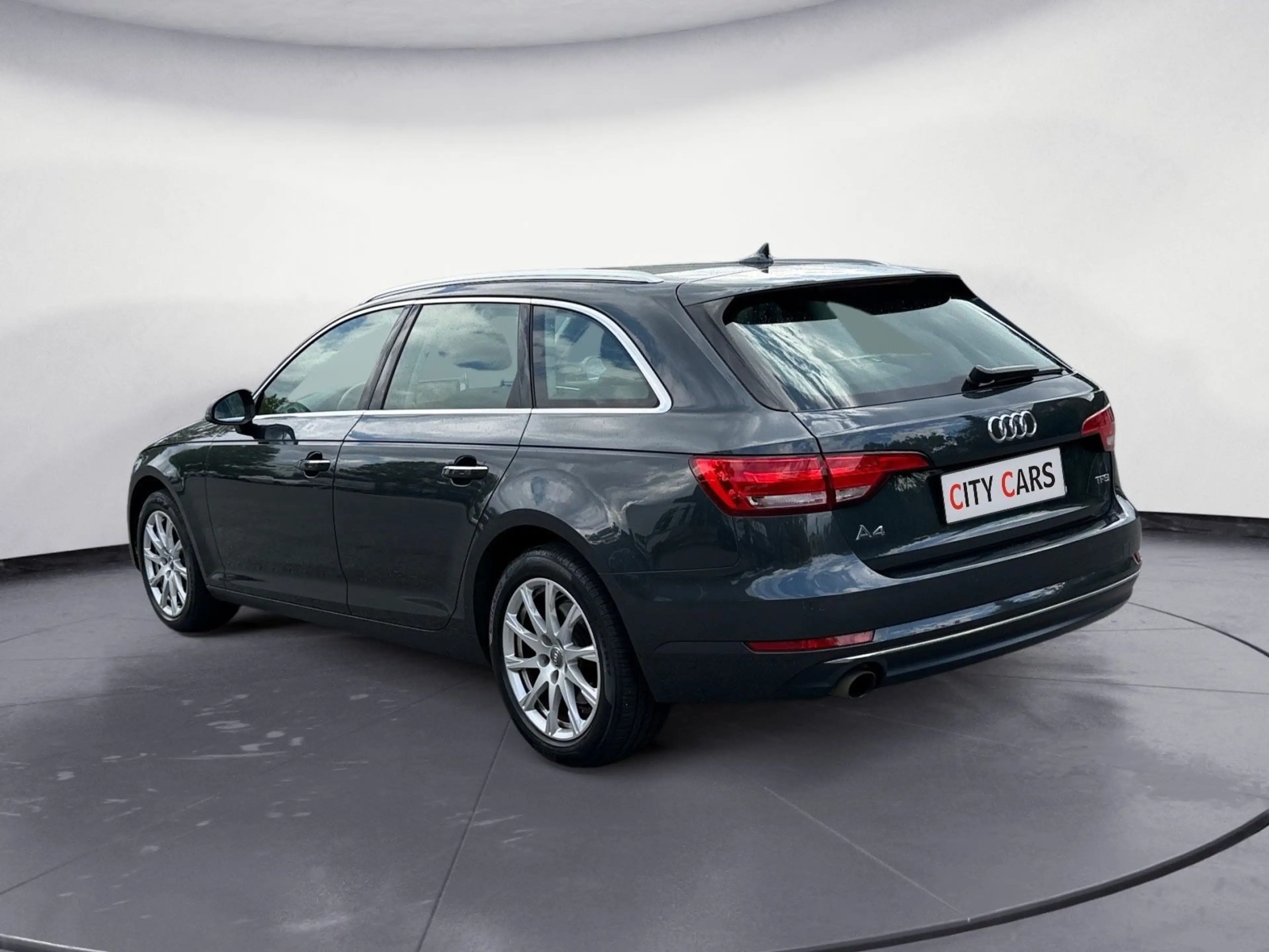 Audi A4 Avant design Navi Xenon Tempomat Keyless — photo 4