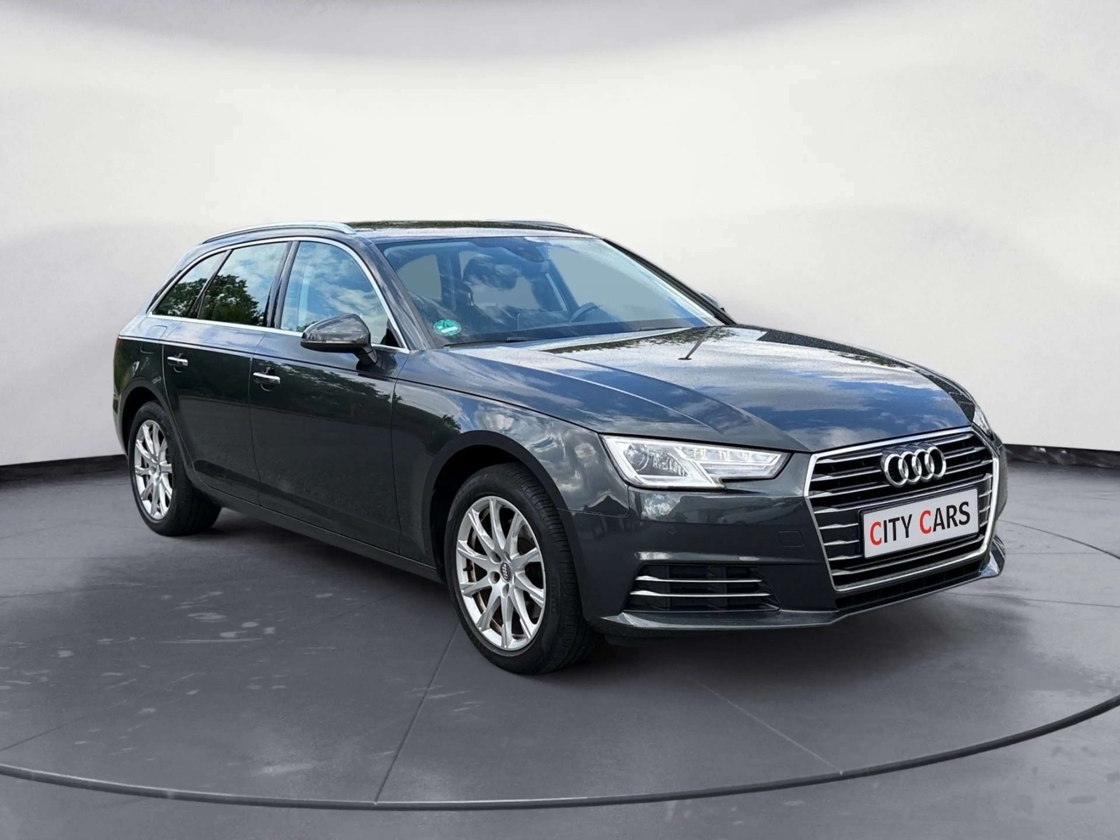 Audi A4 Avant design Navi Xenon Tempomat Keyless — photo 2