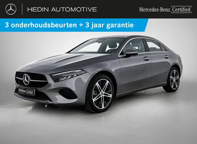 Mercedes-Benz A 250 e Hatchback Luxury Line Trekhaak | Verwarmde Zetel