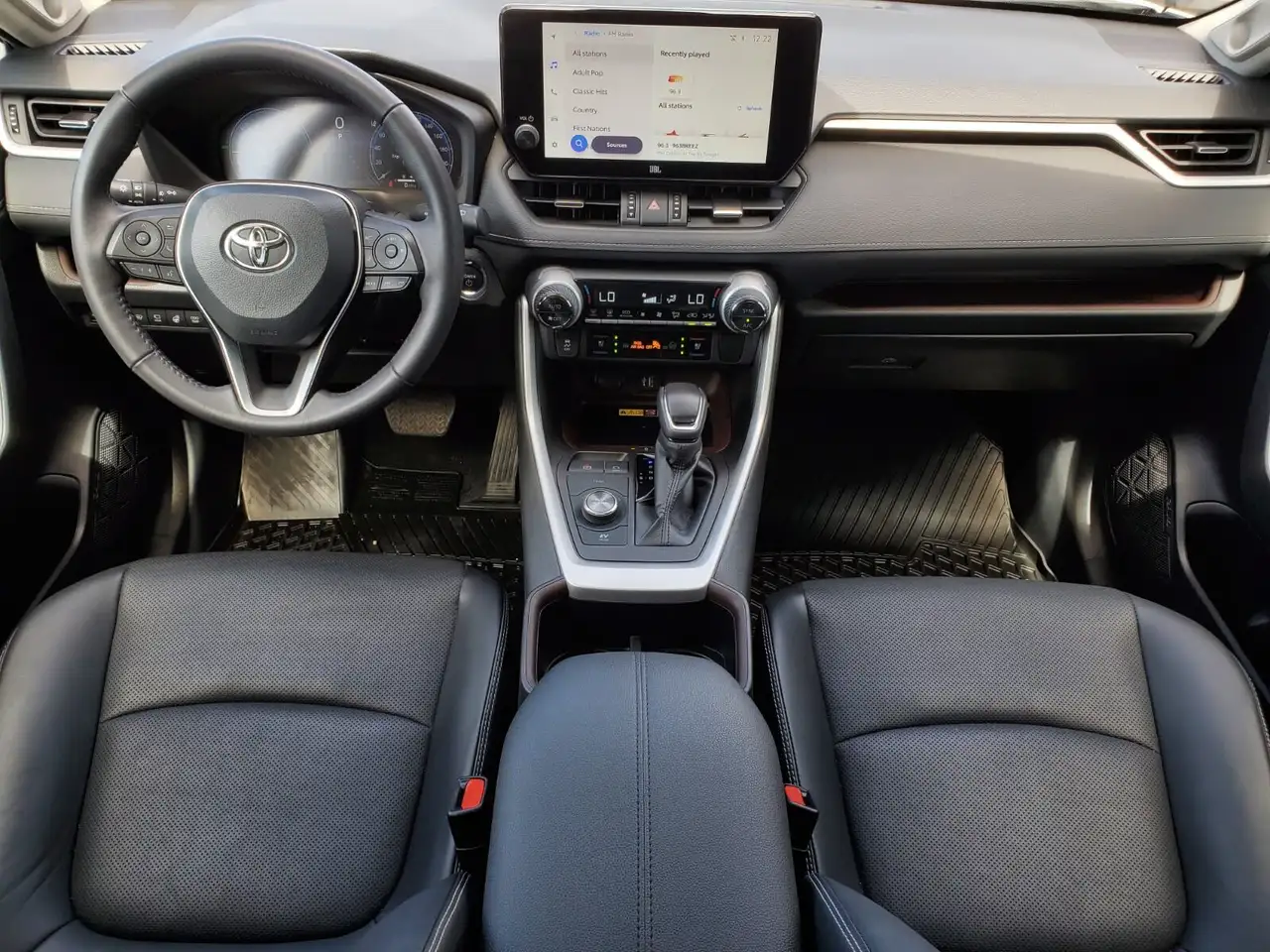 Toyota RAV 4 photo Toyota RAV 4