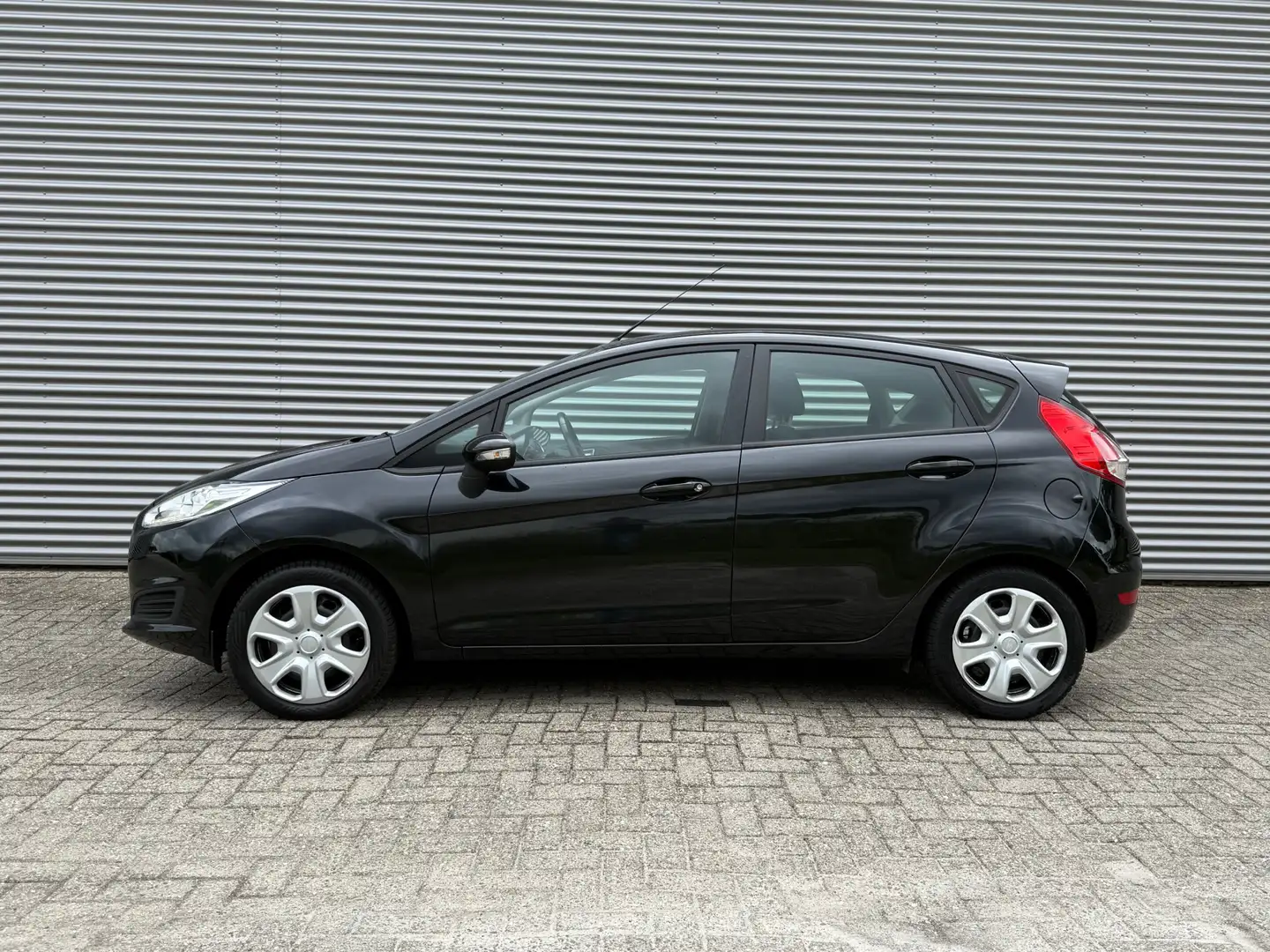 Ford Fiesta 1.0 Style | 5 Deurs | Airco | Zwart - 2