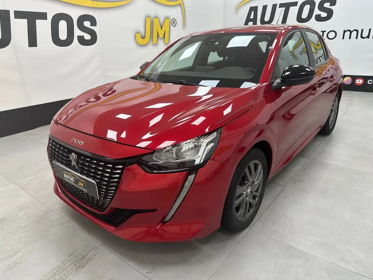 Peugeot 208 PureTech 73kW (100CV) Active Pack Rojo - 2