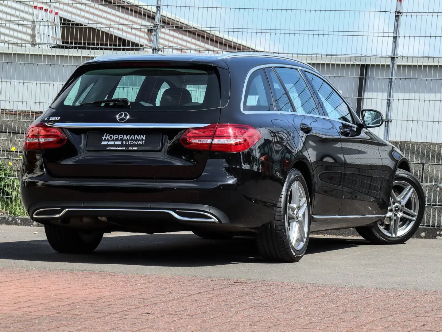 Mercedes-Benz C 180 C Klasse C 180 T Avantgarde PANO AHK AVANT Schwarz - 2