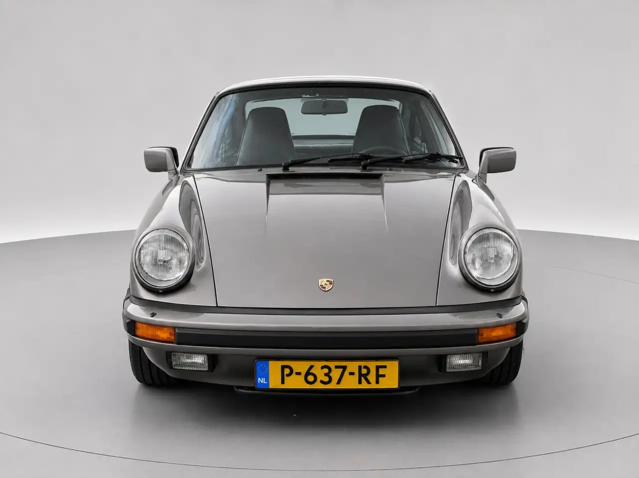 Porsche 911 3.2 Coupé I INCL HISTORY I SCHUIFDAK I AIRCO I, foto 2
