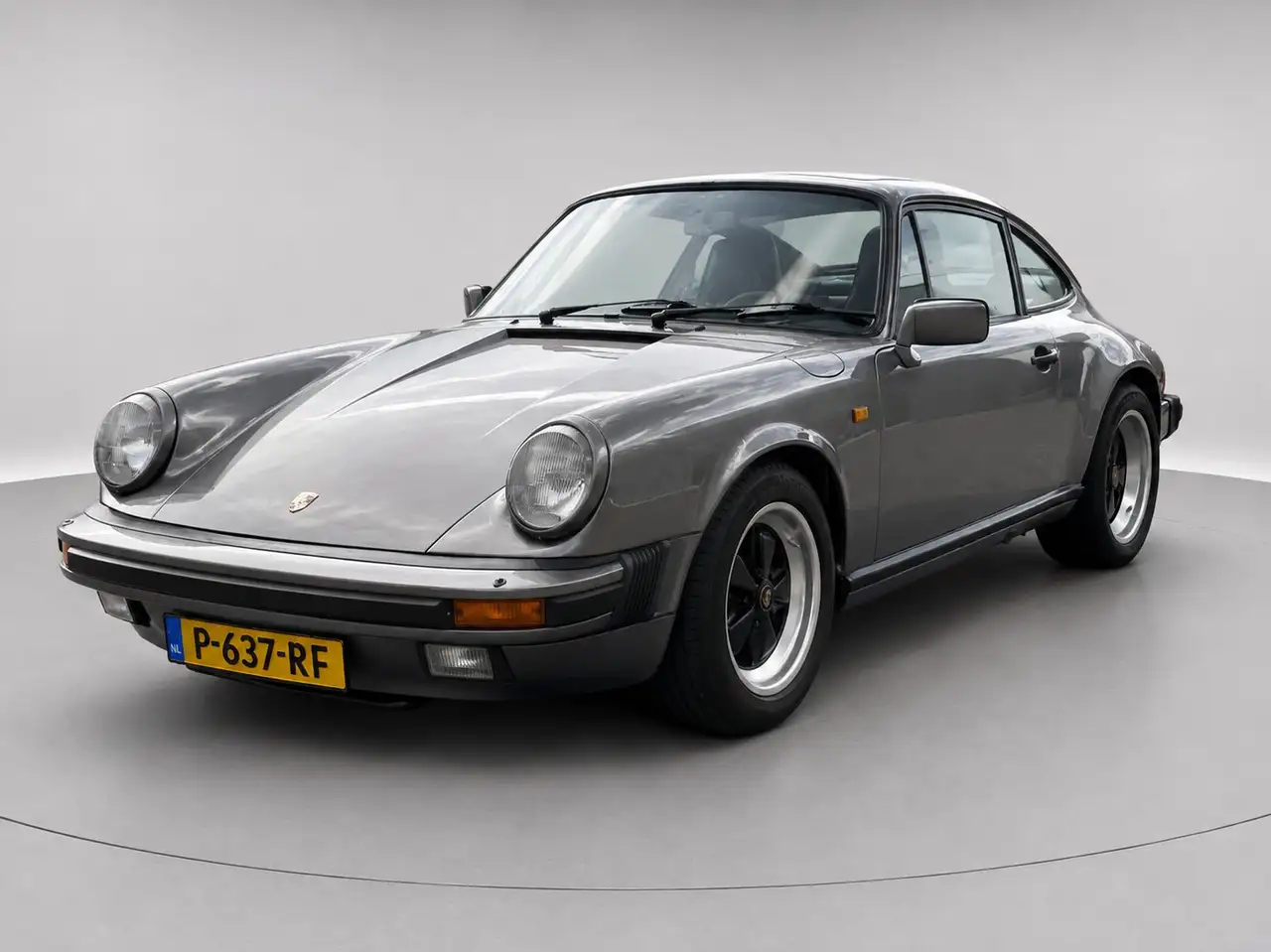 Porsche 911 3.2 Coupé I INCL HISTORY I SCHUIFDAK I AIRCO I, foto 1