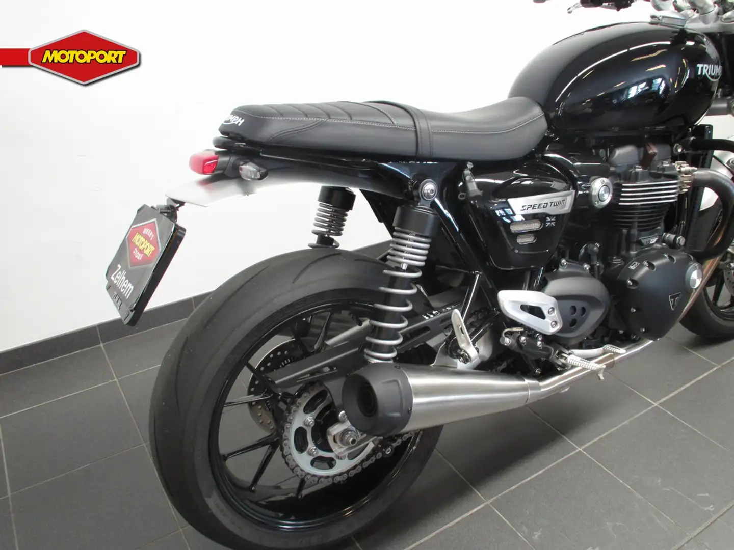 Triumph Speed Twin 1200 Negru - 2