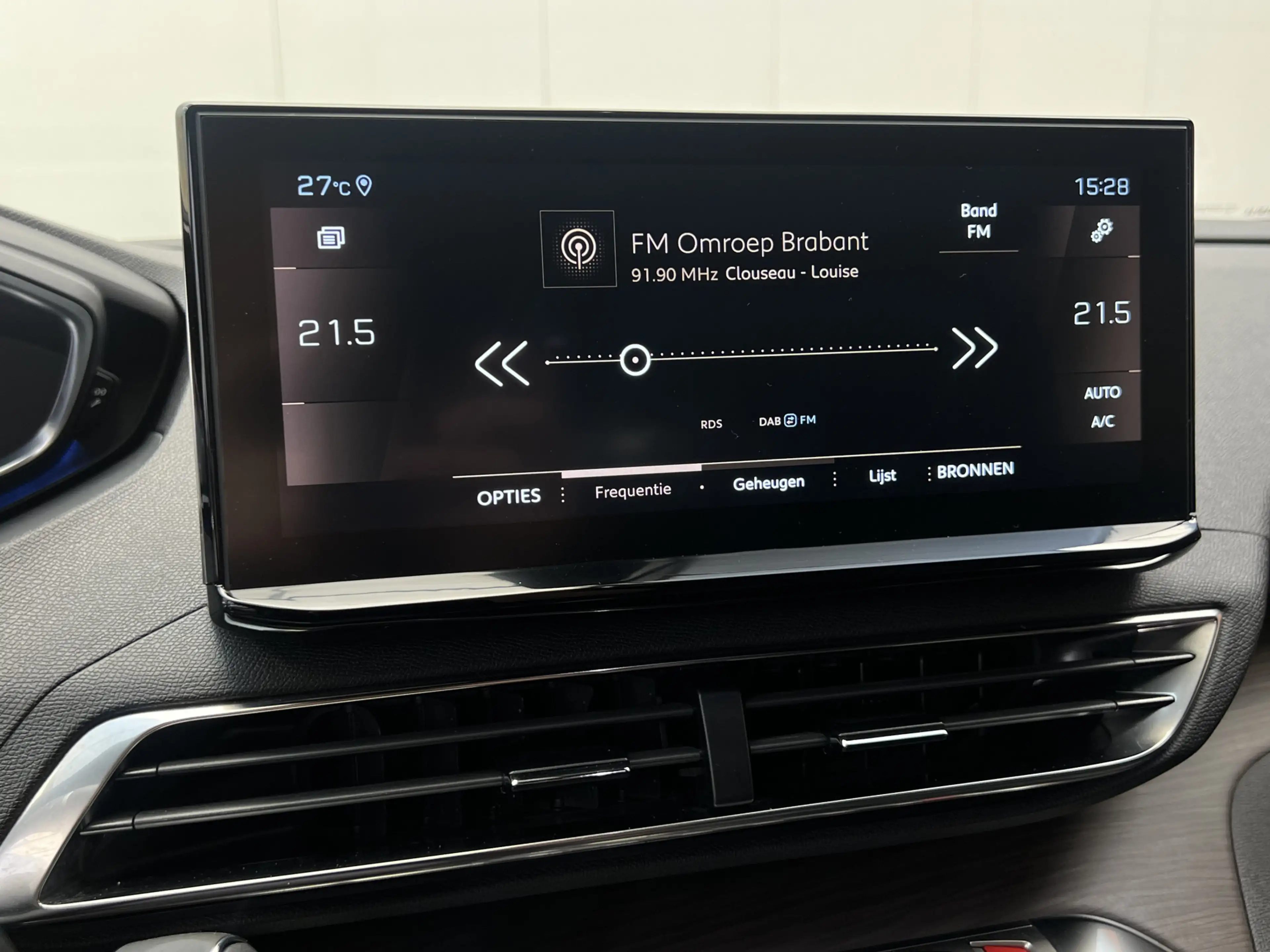 Peugeot 3008 PureTech GT 130 EAT8 Automaat | Panoramadak | Trek — photo 11