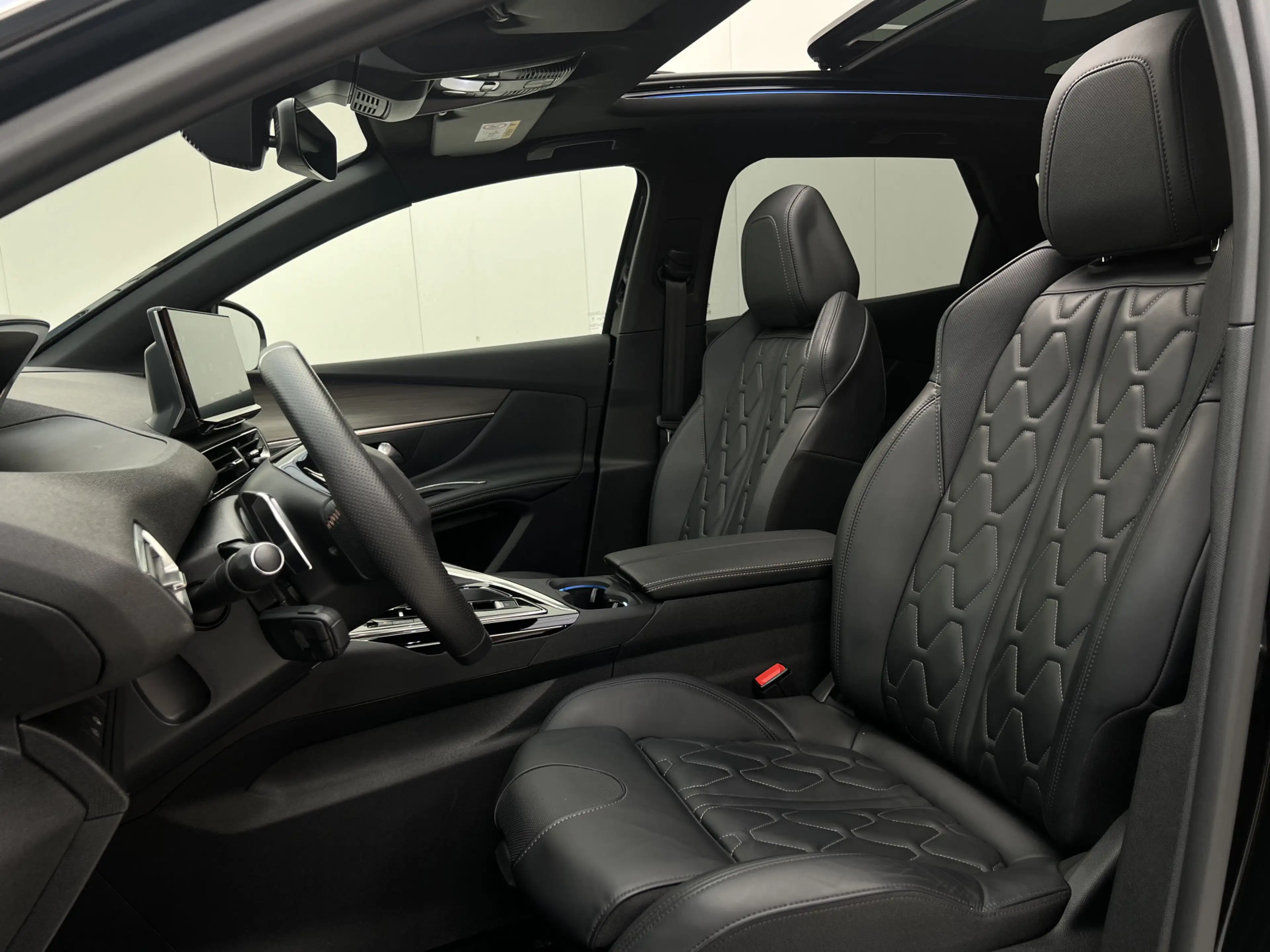 Peugeot 3008 PureTech GT 130 EAT8 Automaat | Panoramadak | Trek — photo 7