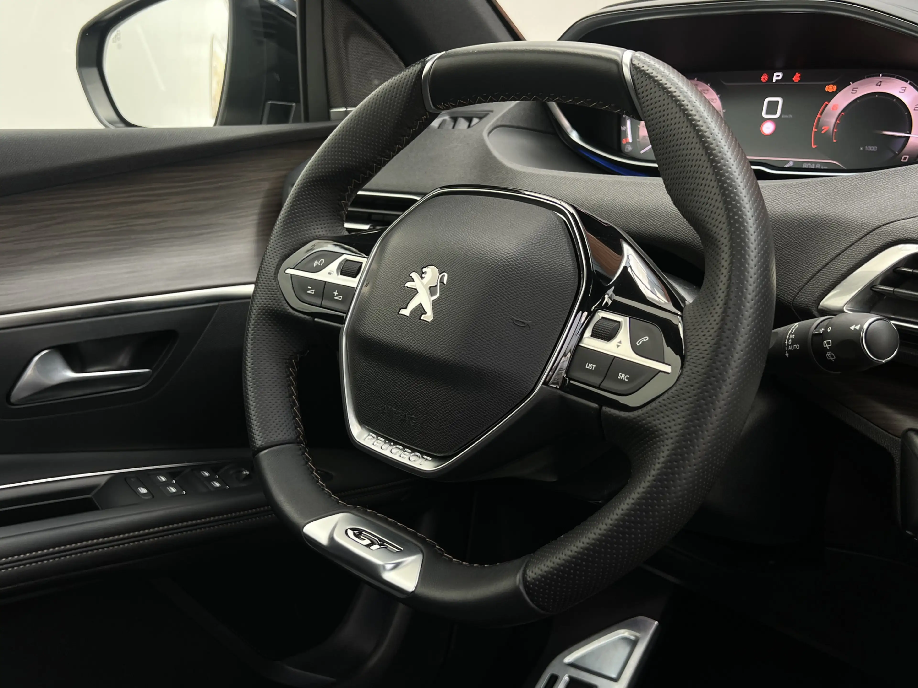 Peugeot 3008 PureTech GT 130 EAT8 Automaat | Panoramadak | Trek — photo 10