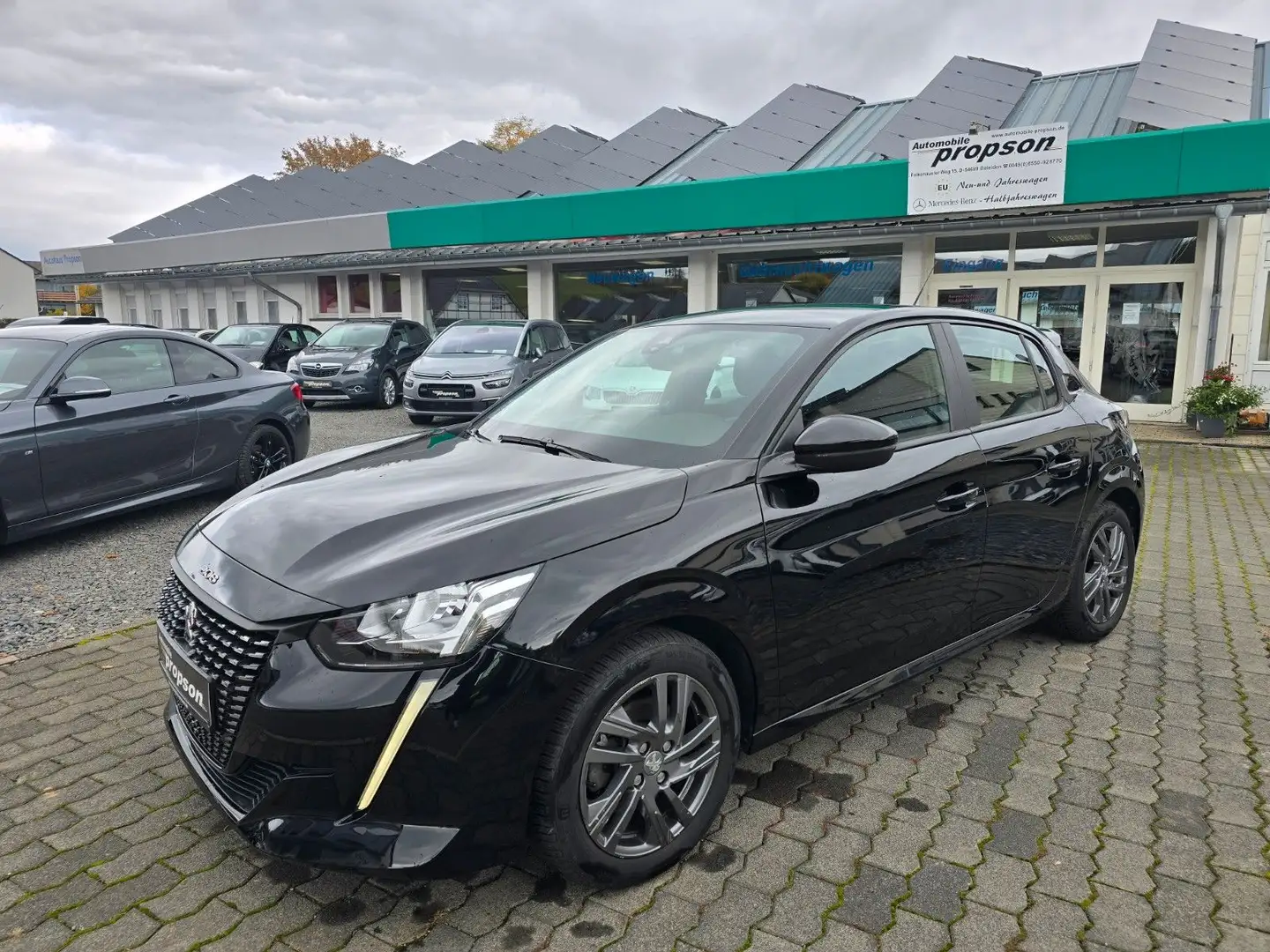 Peugeot 208 Active Pack SHZ Noir - 1