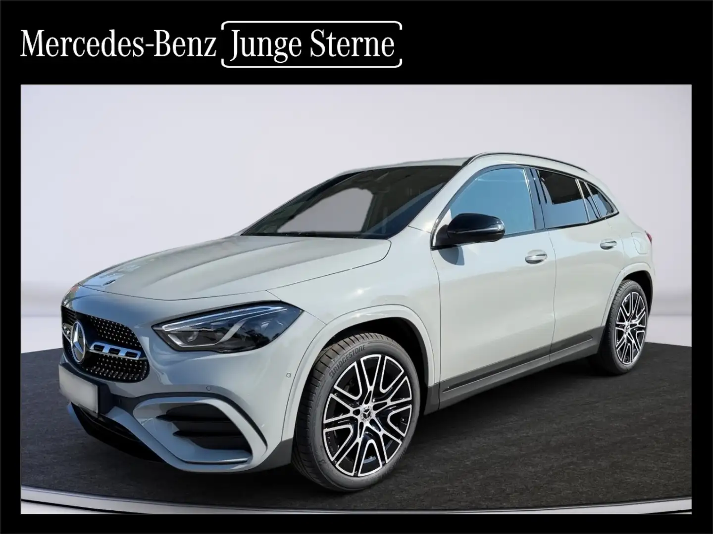 Mercedes-Benz GLA 200 d 4MATIC Ö.-Edition AMG-Sondermodell Gris - 1