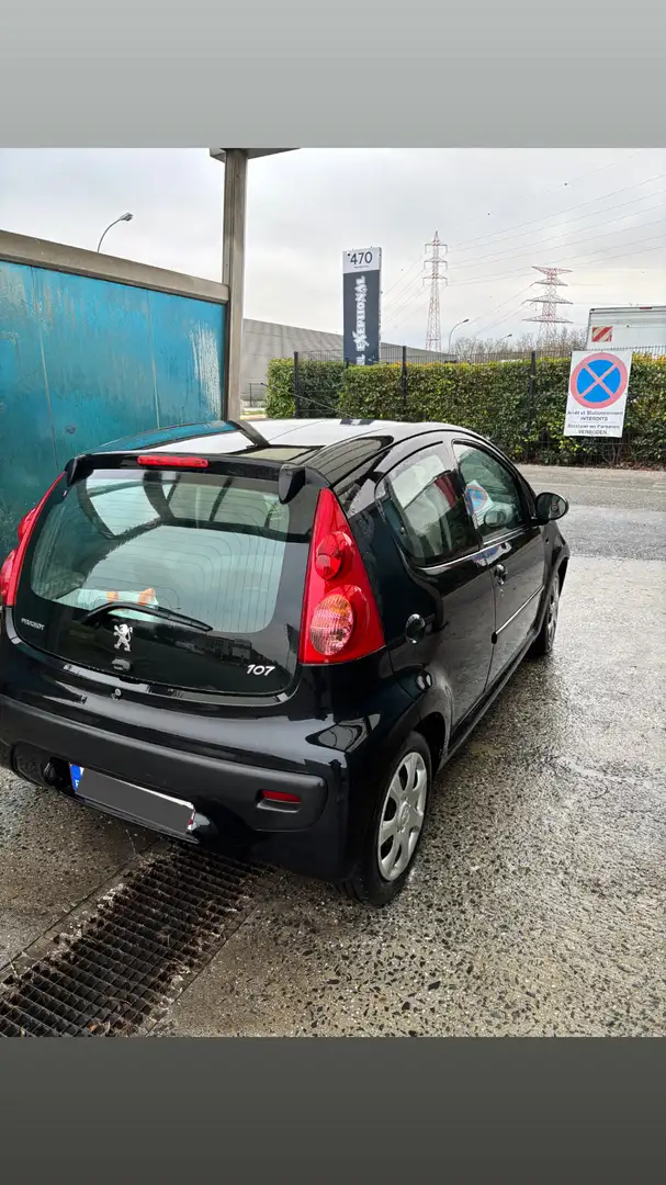 Peugeot 107 1.0i Urban Move - 2