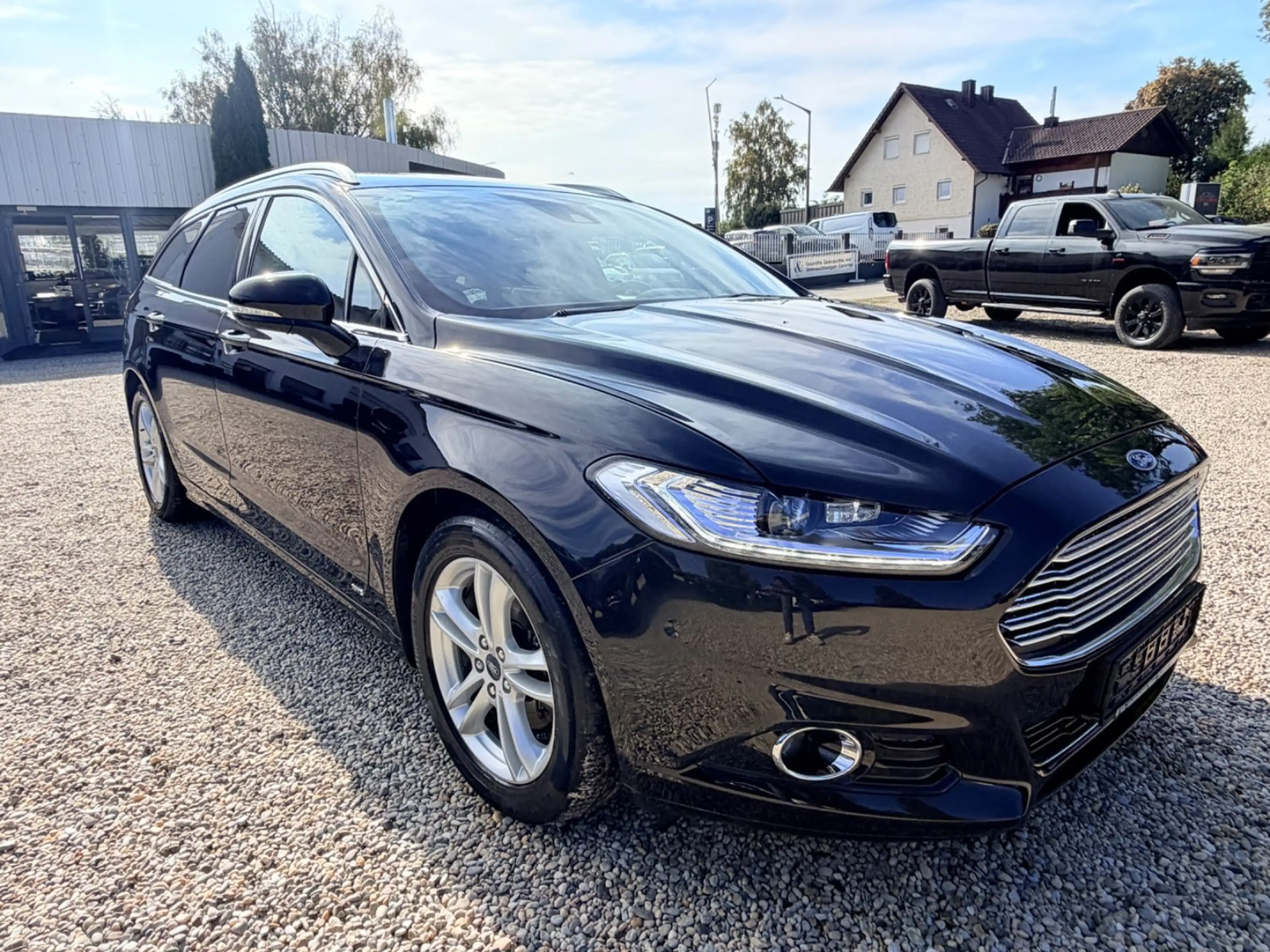 Ford Mondeo Turnier Titanium AWD AUTOMATIK*LED*NAVI* — photo 3
