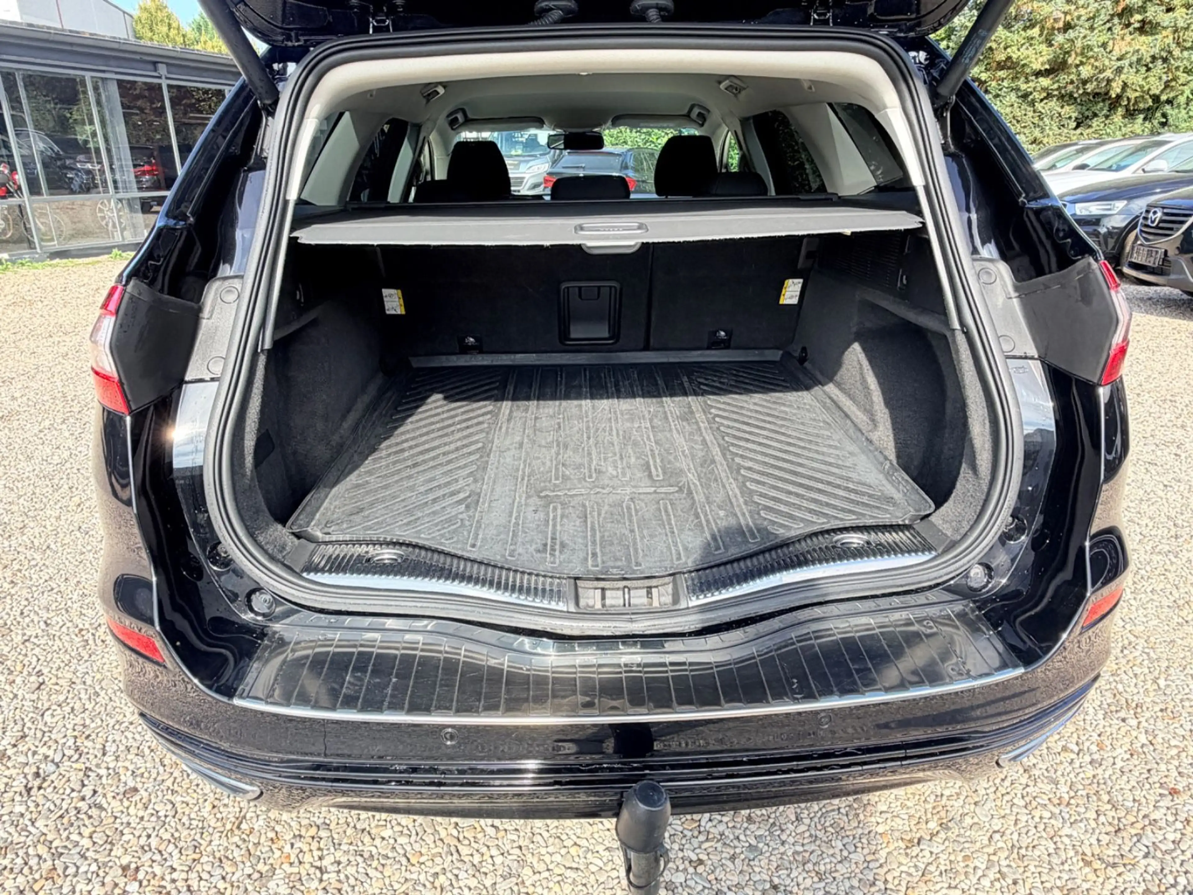 Ford Mondeo Turnier Titanium AWD AUTOMATIK*LED*NAVI* — photo 12