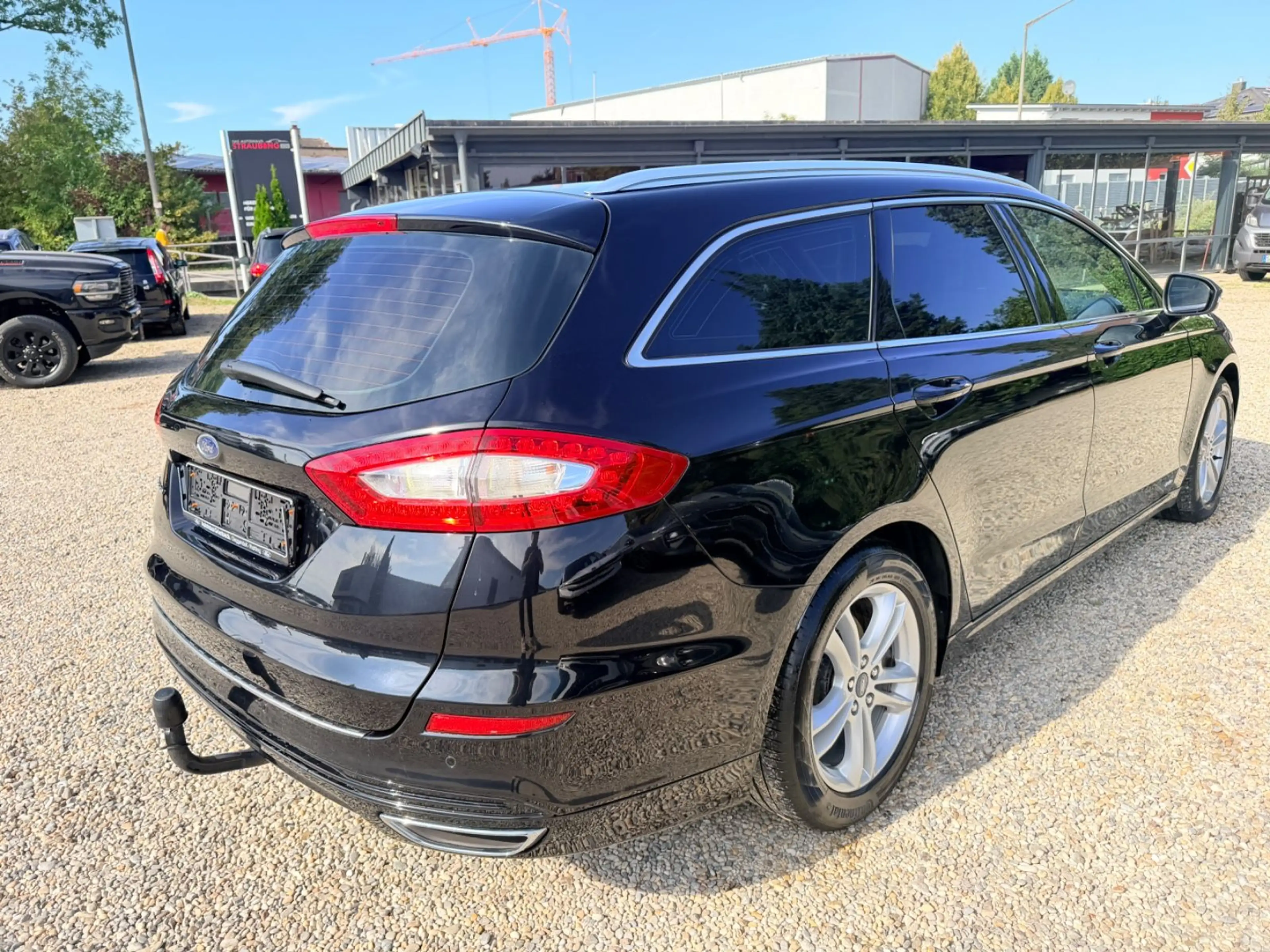 Ford Mondeo Turnier Titanium AWD AUTOMATIK*LED*NAVI* — photo 11
