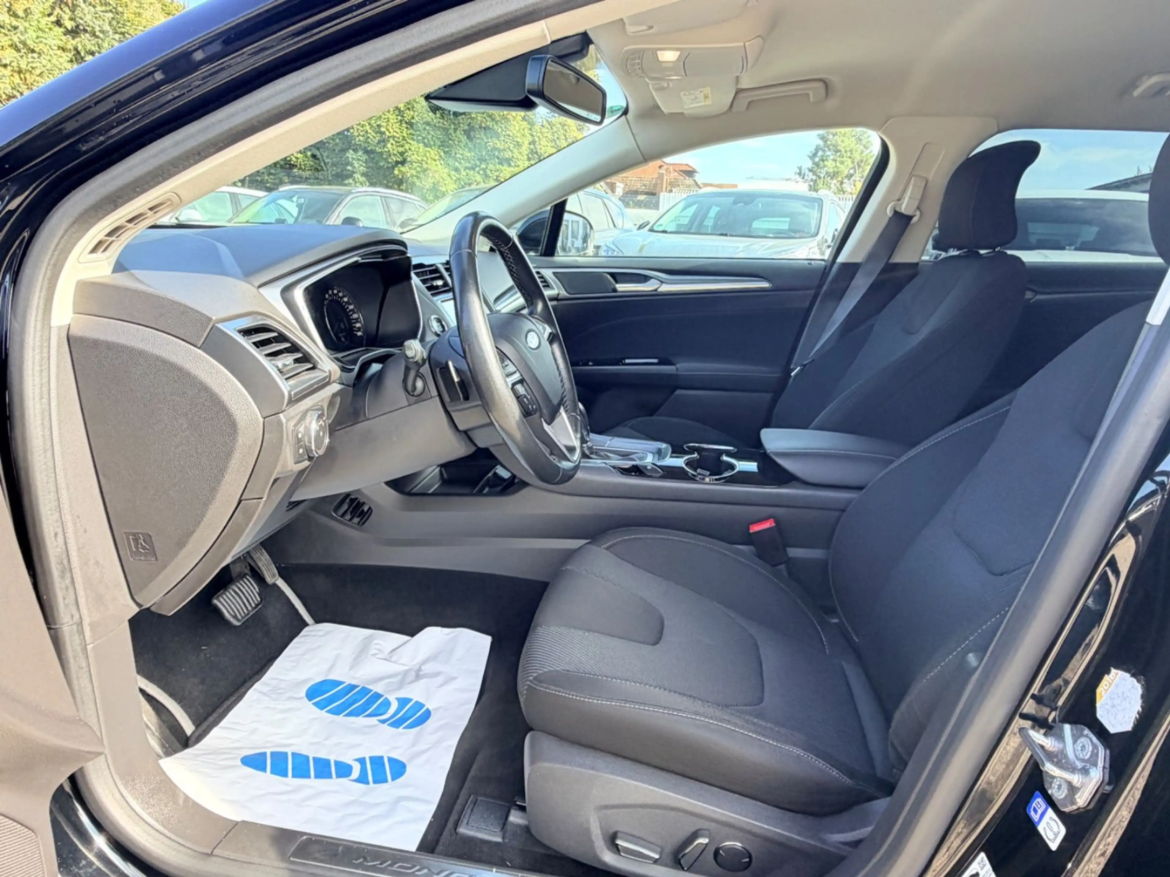 Ford Mondeo Turnier Titanium AWD AUTOMATIK*LED*NAVI* — photo 15