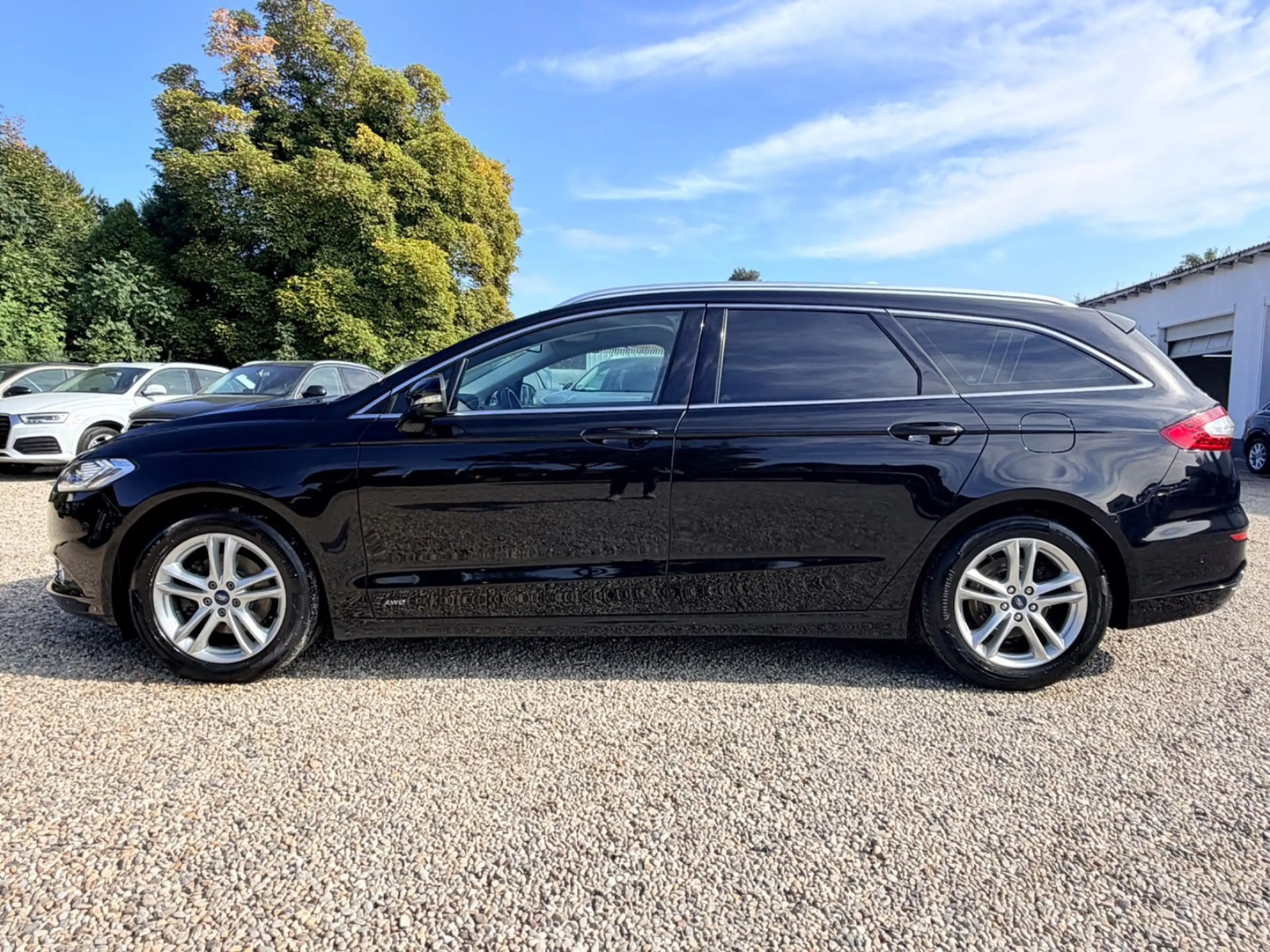 Ford Mondeo Turnier Titanium AWD AUTOMATIK*LED*NAVI* — photo 5