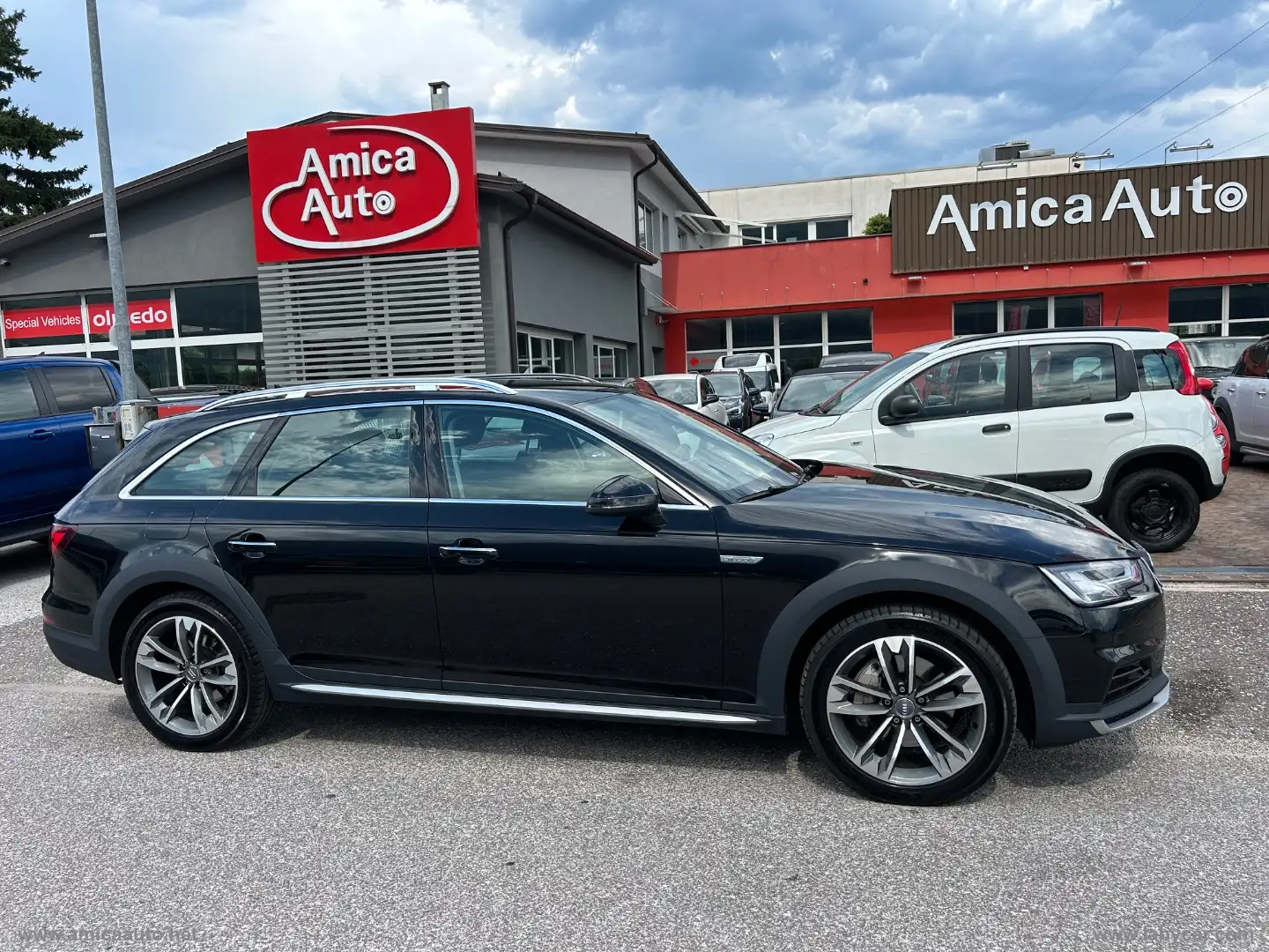 Audi A4 allroad 2.0 TDI 190 CV S tronic Nero - 1