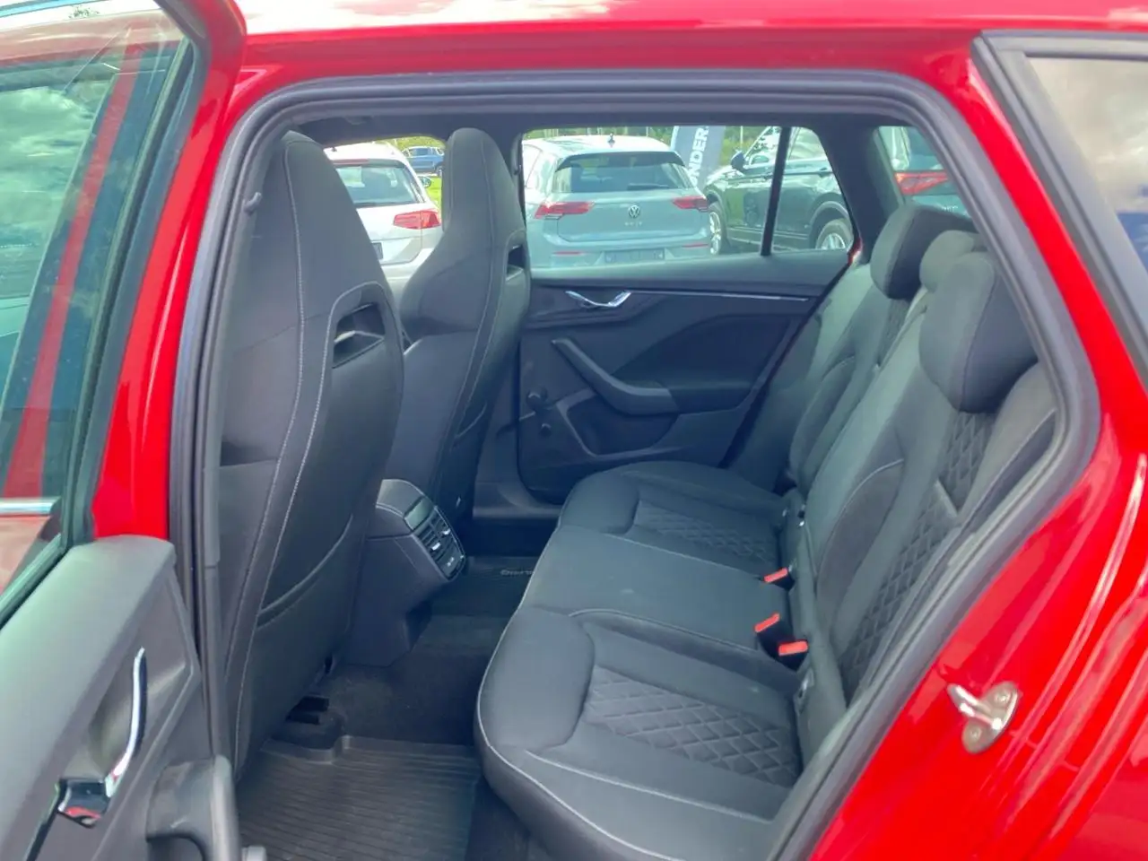 Skoda Kamiq 1.0 TSI Clever DSG, миниатюра 9