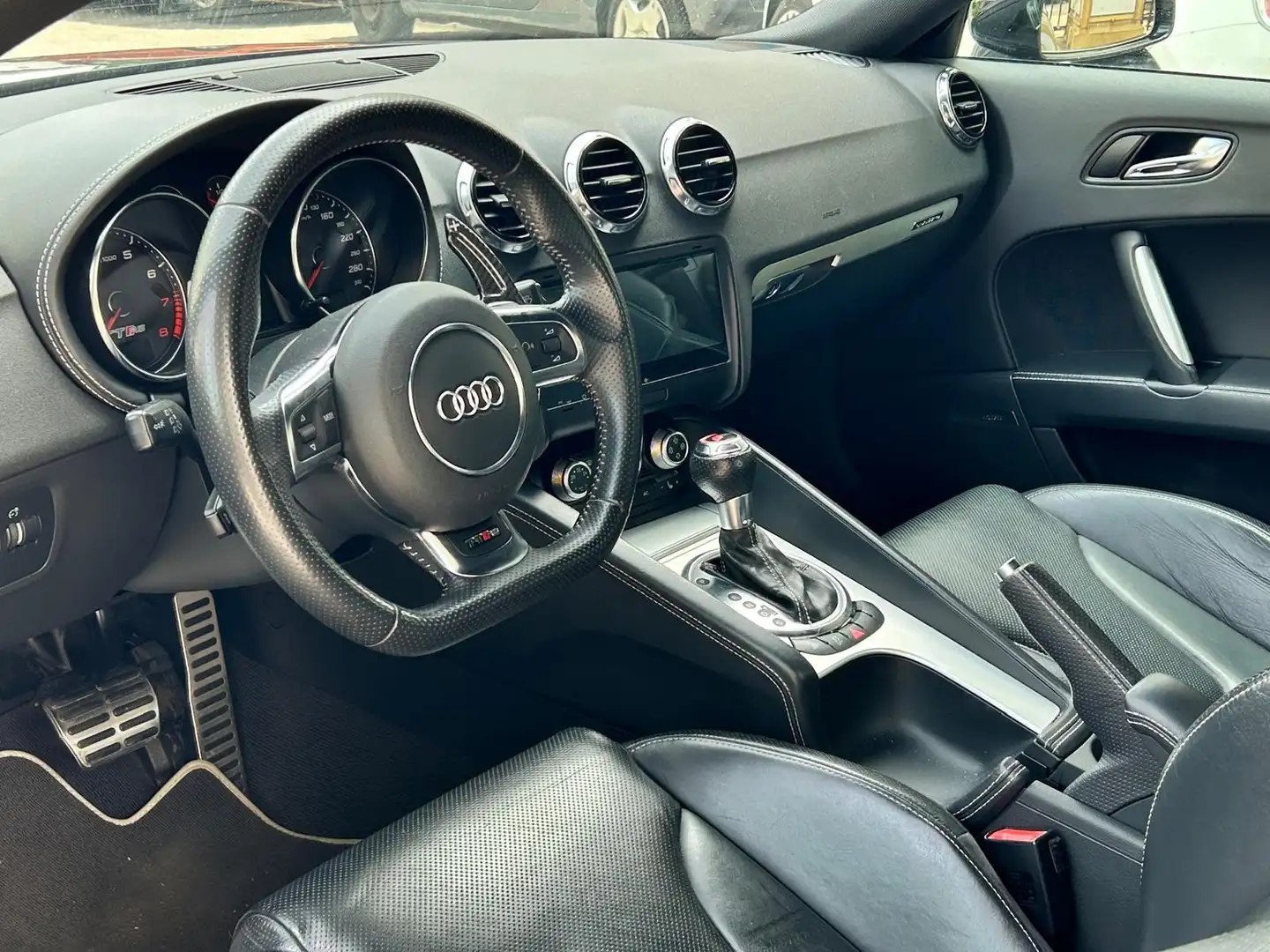 Audi TT RS TT RS Coupé 2.5 TFSI 340 Quattro S tronic Zwart - 2