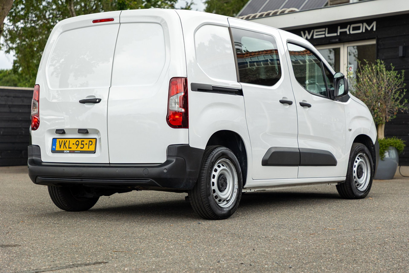 Peugeot Partner 1.2 PureTech Premium Airco I Parkeersensoren I Cru — photo 3