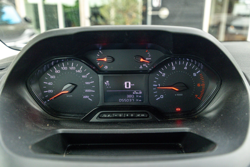 Peugeot Partner 1.2 PureTech Premium Airco I Parkeersensoren I Cru — photo 7