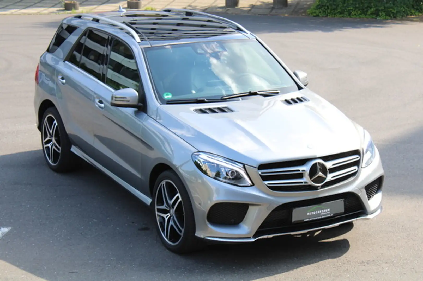 Mercedes-Benz GLE 350 d 4Matic AMG-Line/Panorama/B&O/Standhzg Grau - 1