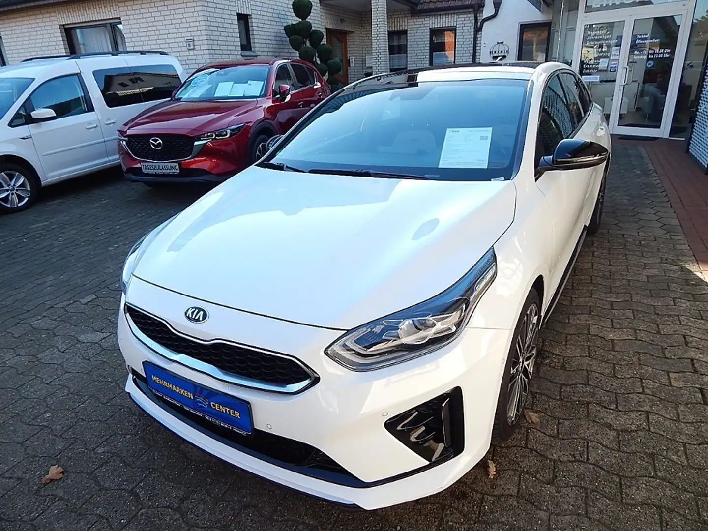 Kia CD-ProCeed 1.4 TGDI GT-Line Bílá - 2