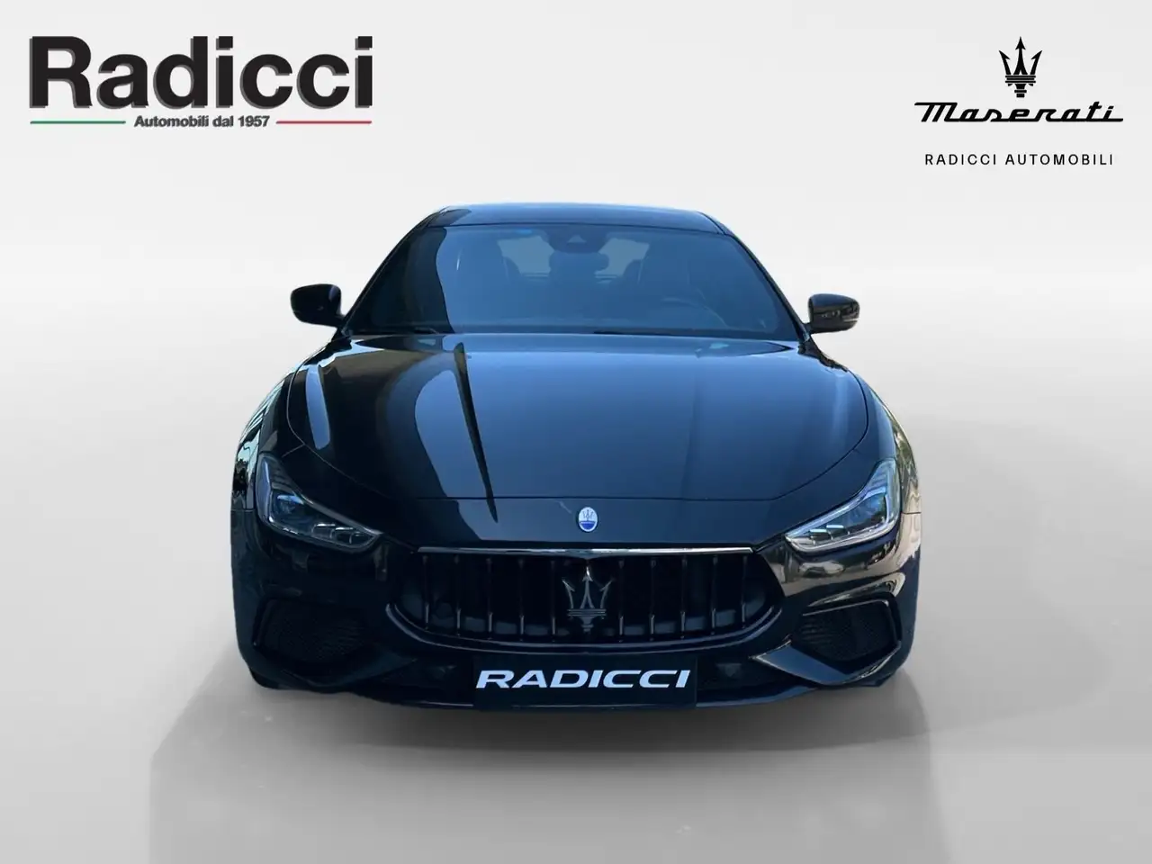 Maserati Ghibli 2021 — фото 10