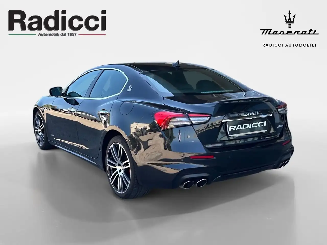 Maserati Ghibli 2021